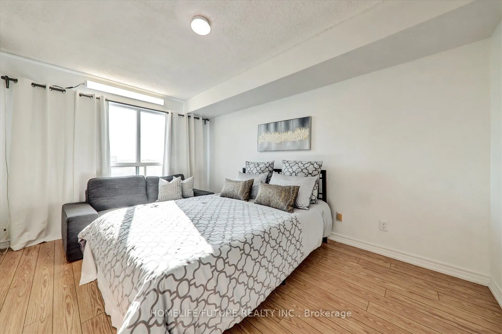 2550 Lawrence Avenue E, #410