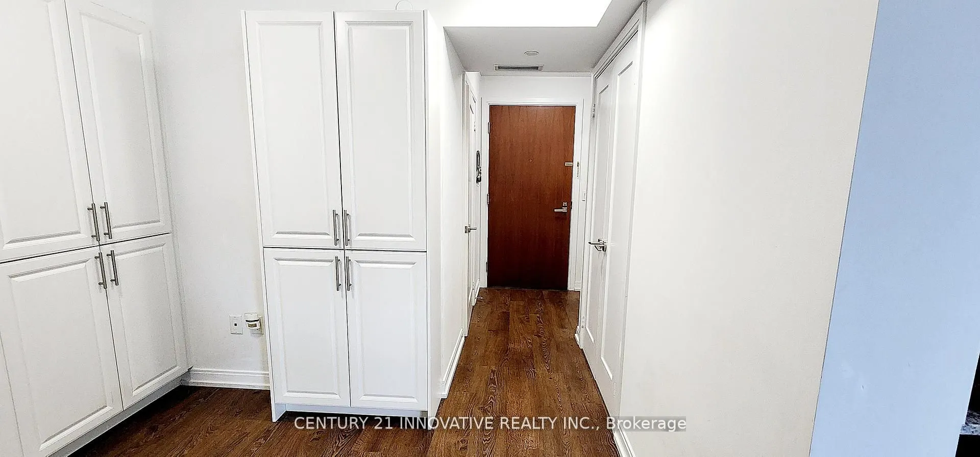 275 Village Green Square, #2616