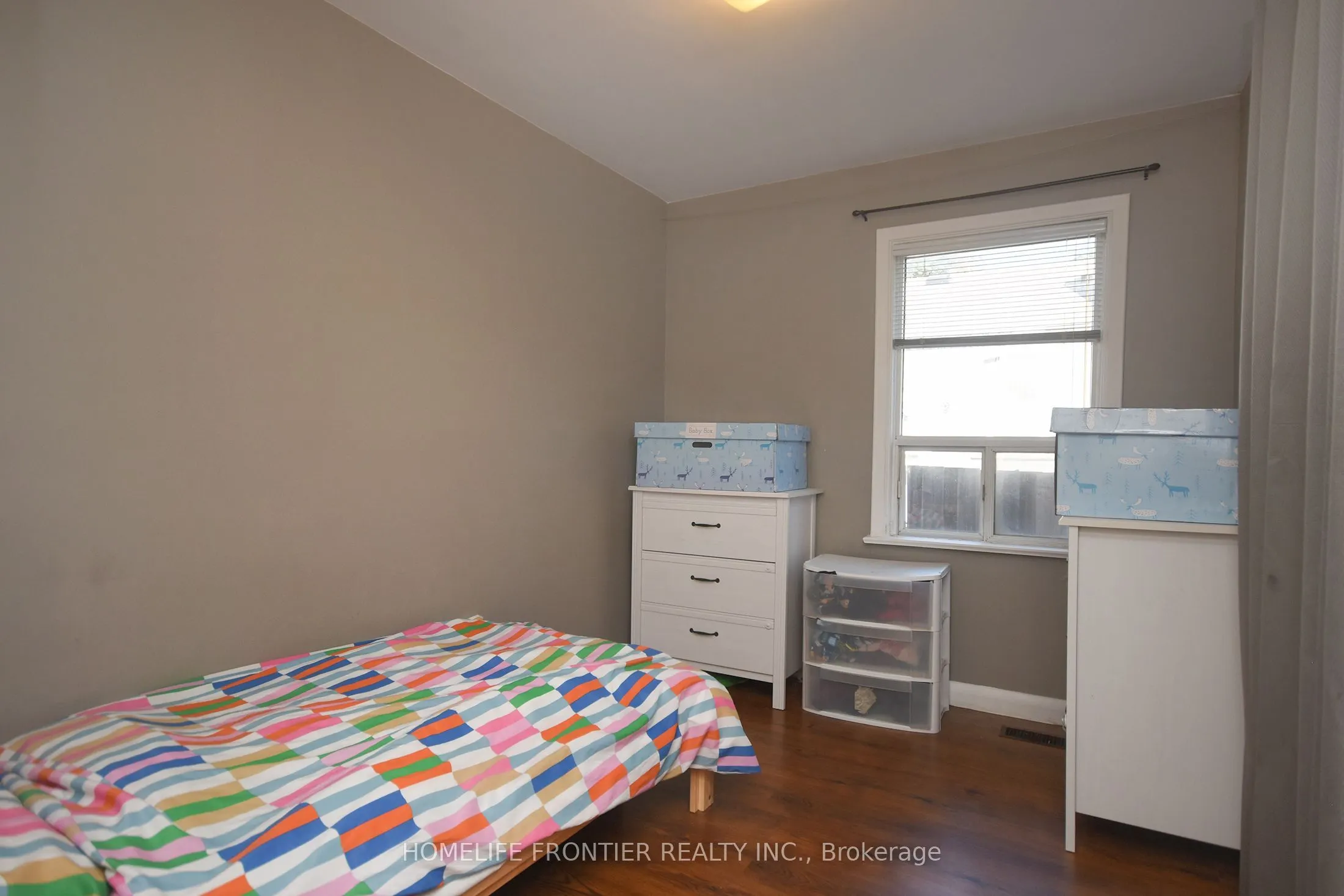 109 Darlingside Drive