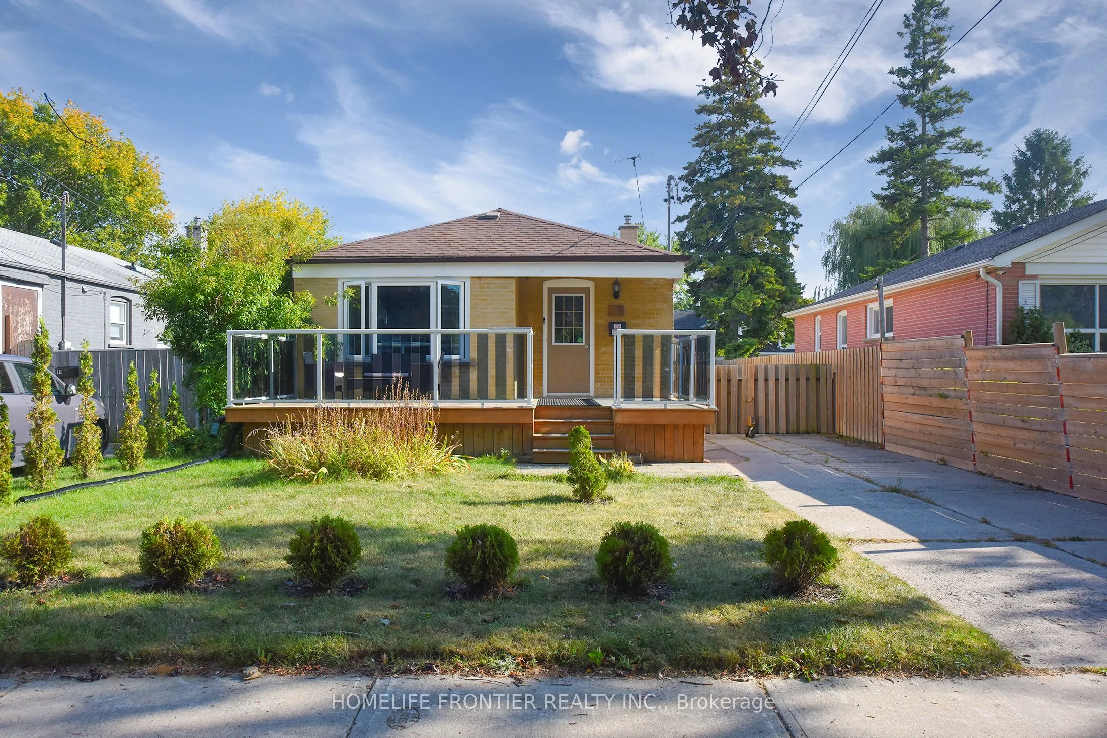 109 Darlingside Drive