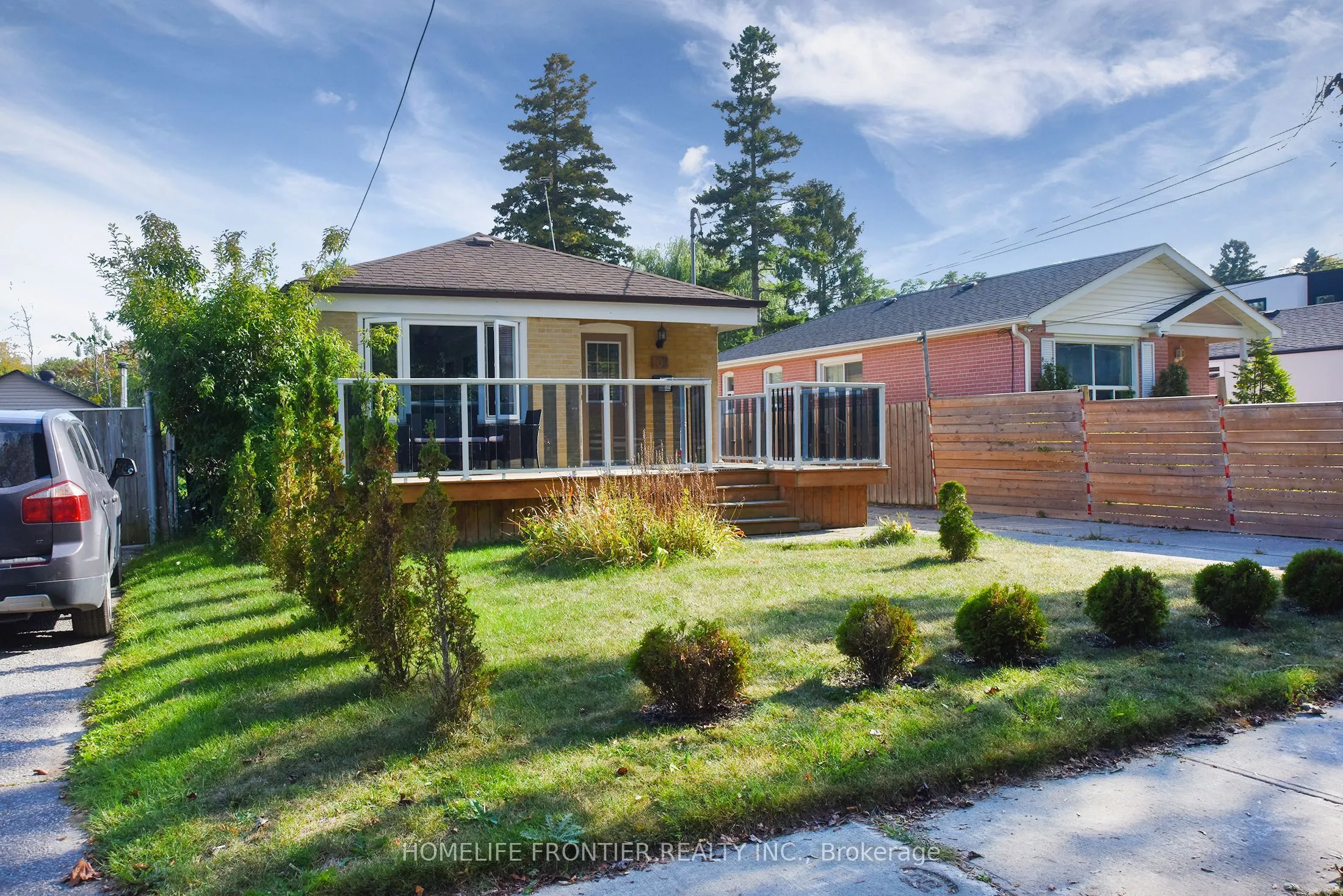109 Darlingside Drive