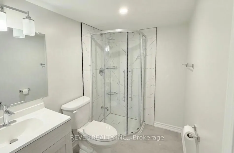 1246 Harlstone Crescent