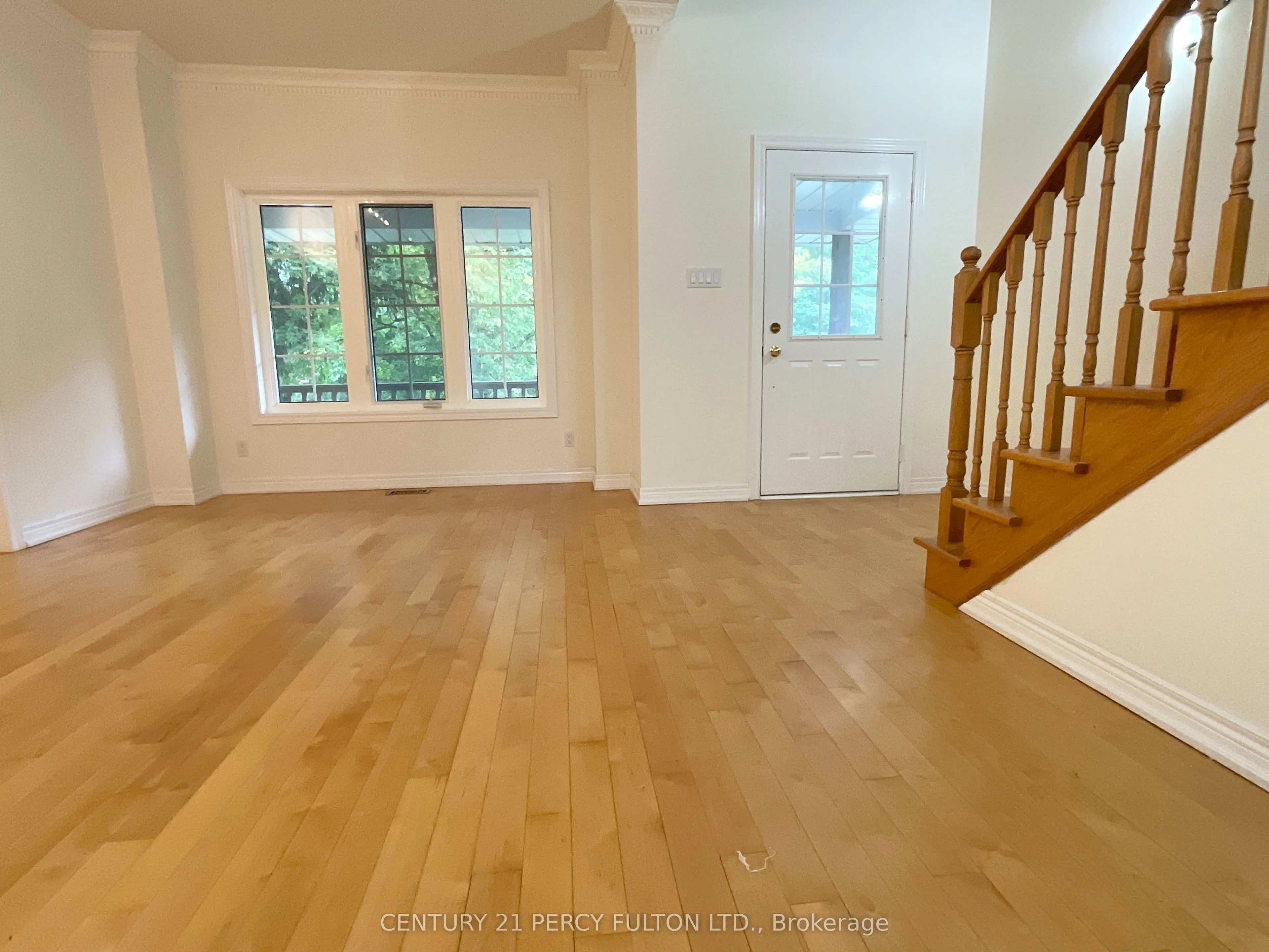1104 Shoal Point Road, #Main