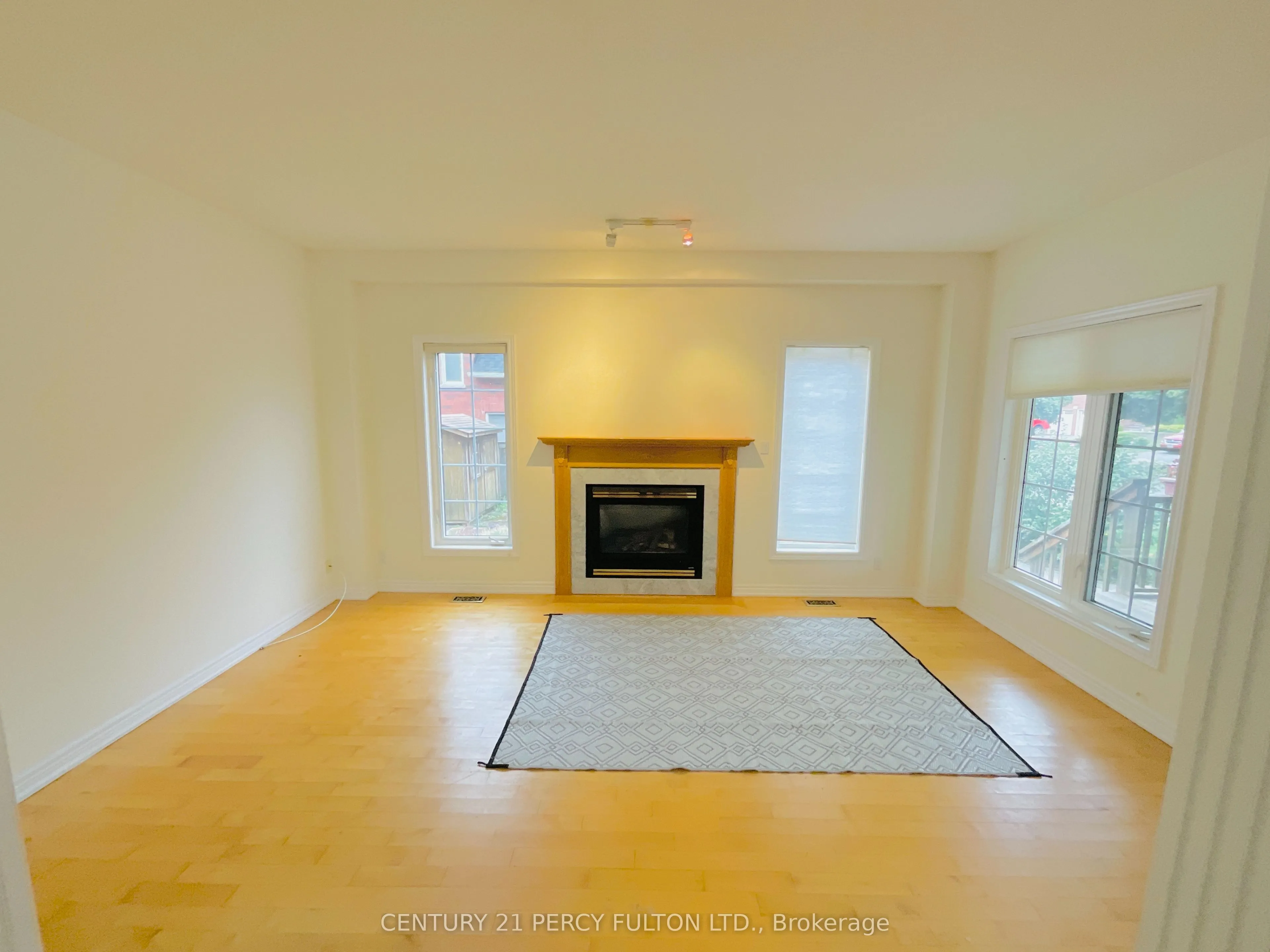 1104 Shoal Point Road, #Main
