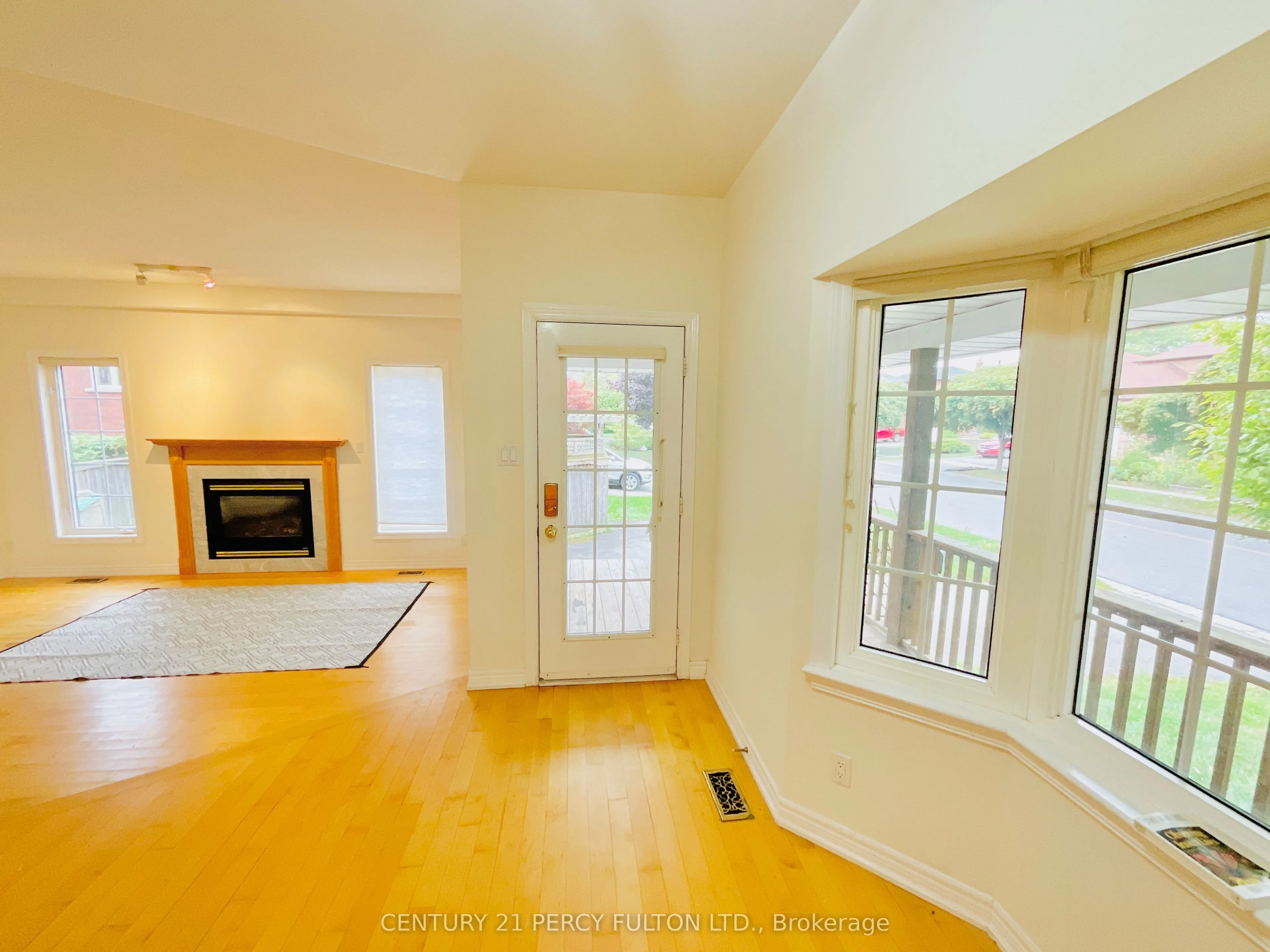 1104 Shoal Point Road, #Main