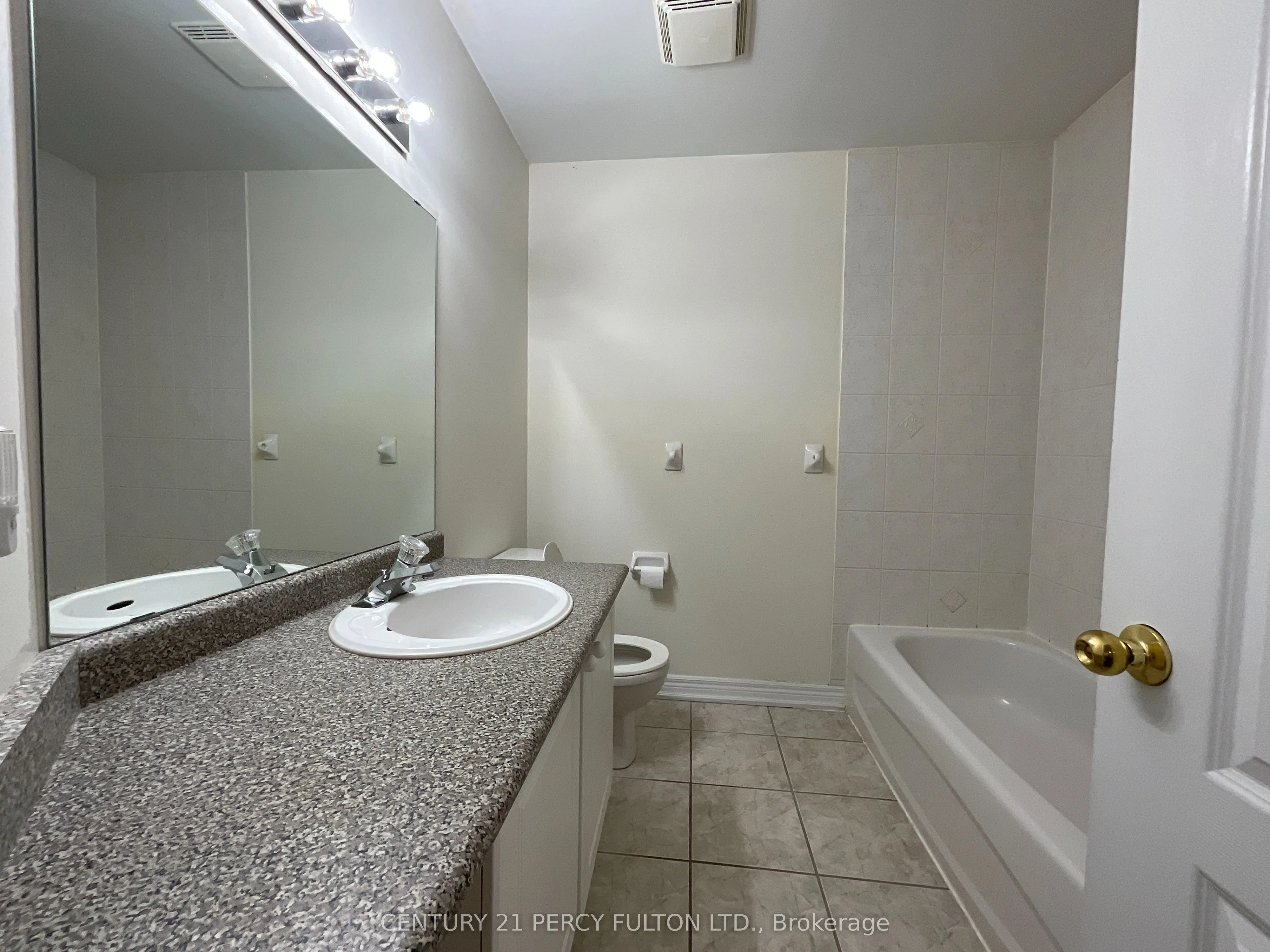 1104 Shoal Point Road, #Main
