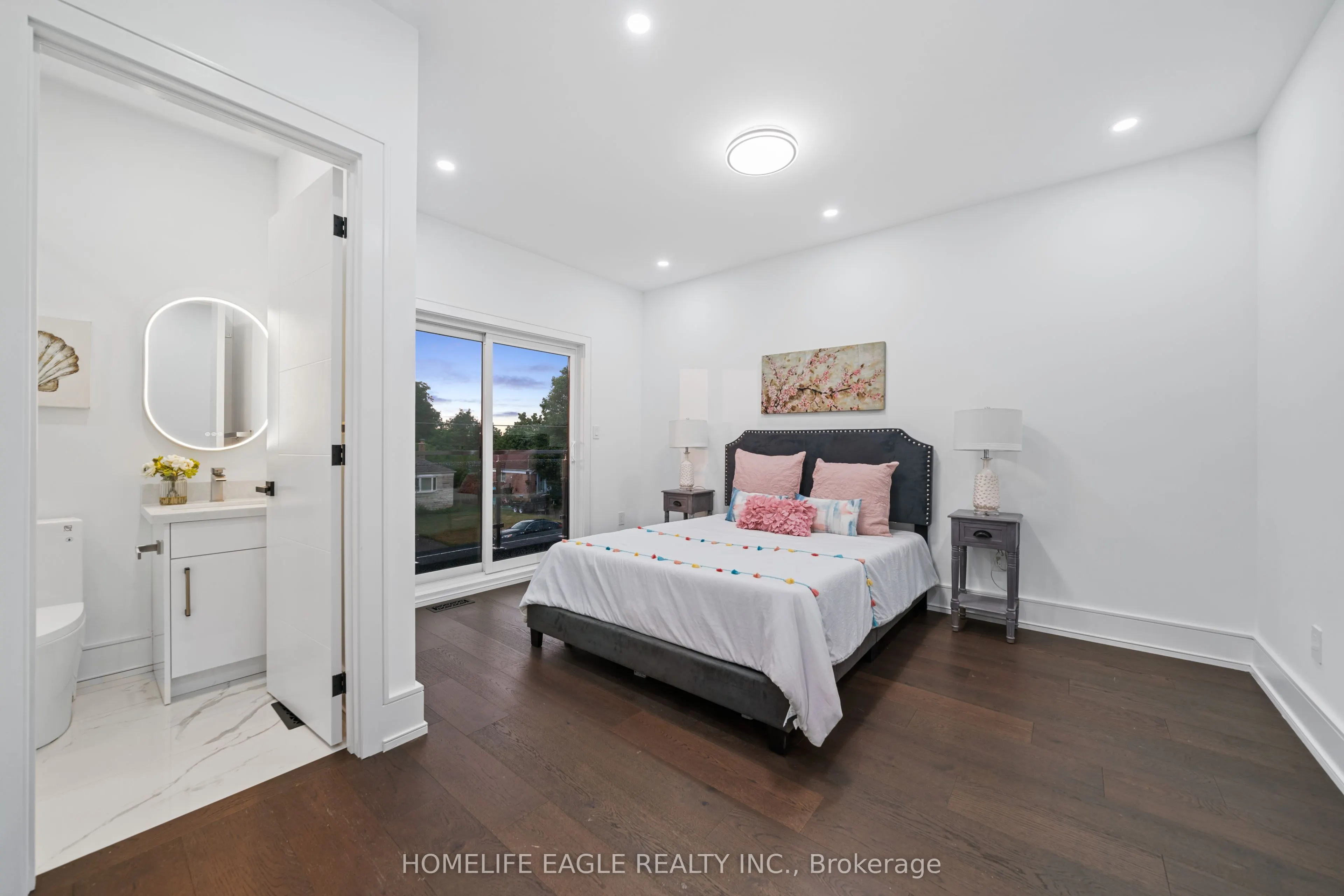11 Glen Muir Drive