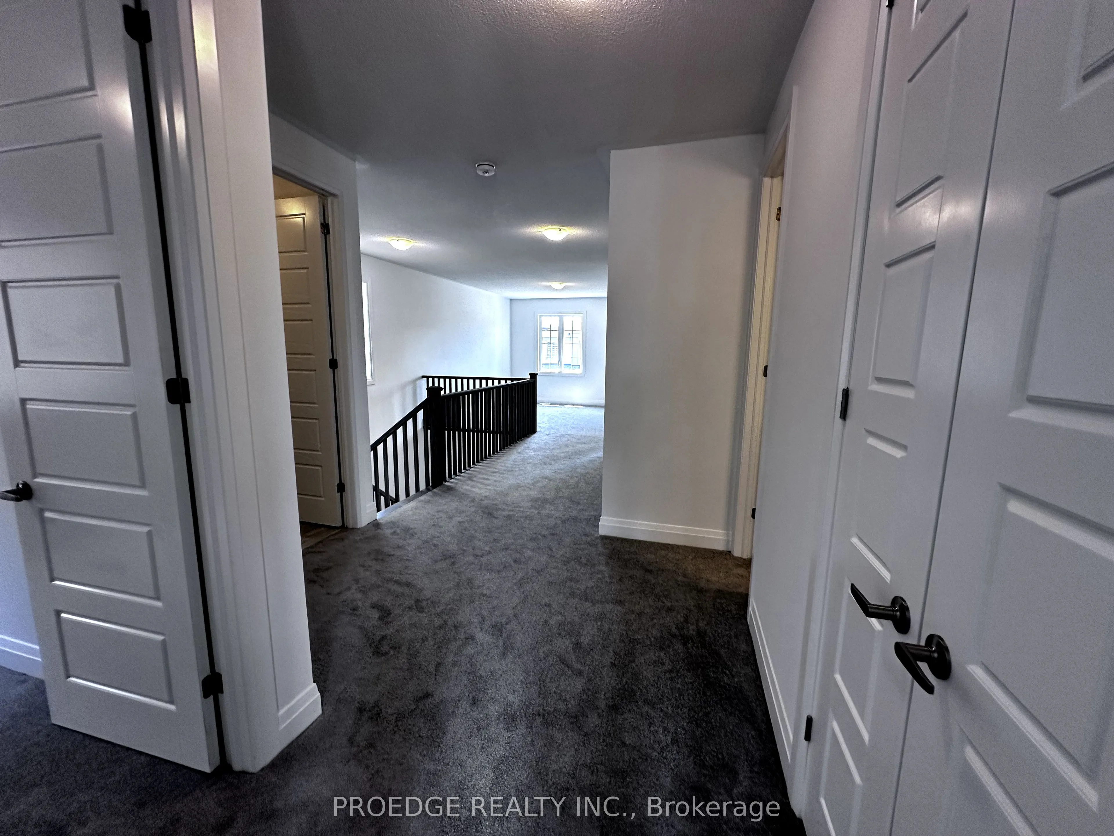 1416 Mockingbird Square