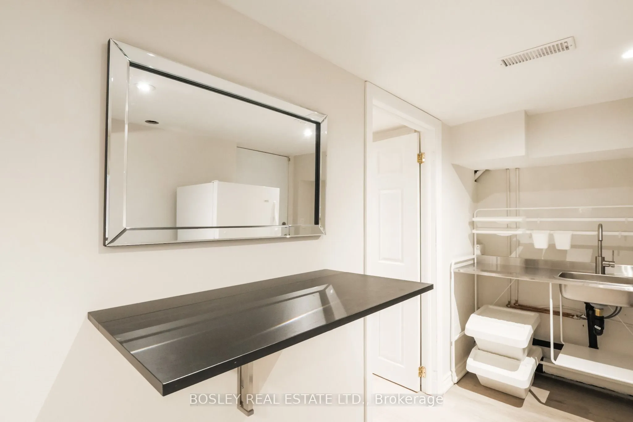 169 Langley Avenue, #Lower