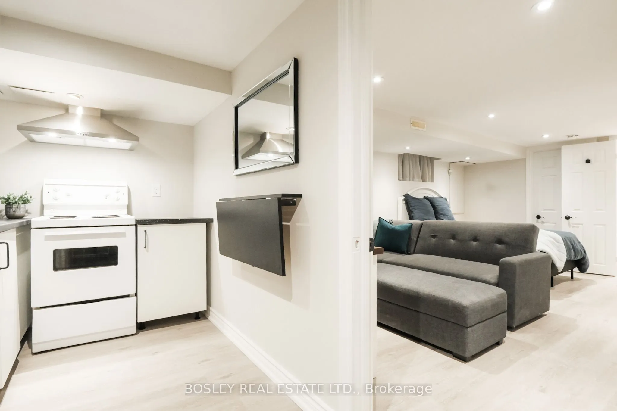 169 Langley Avenue, #Lower