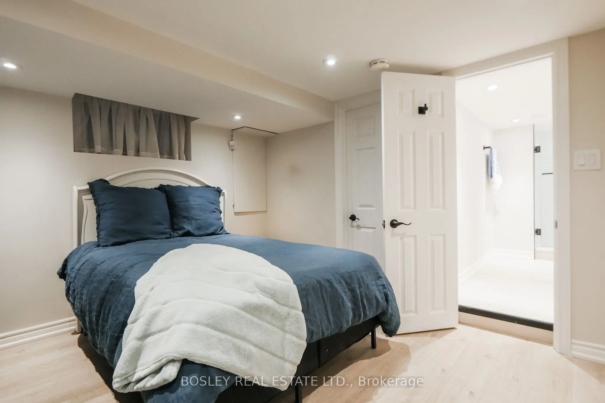 169 Langley Avenue, #Lower