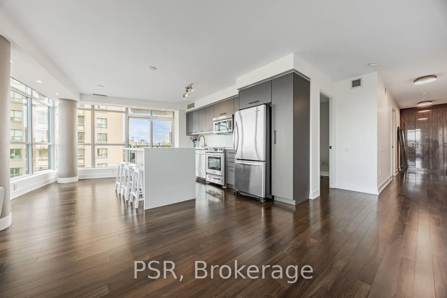 1048 Broadview Avenue, #708