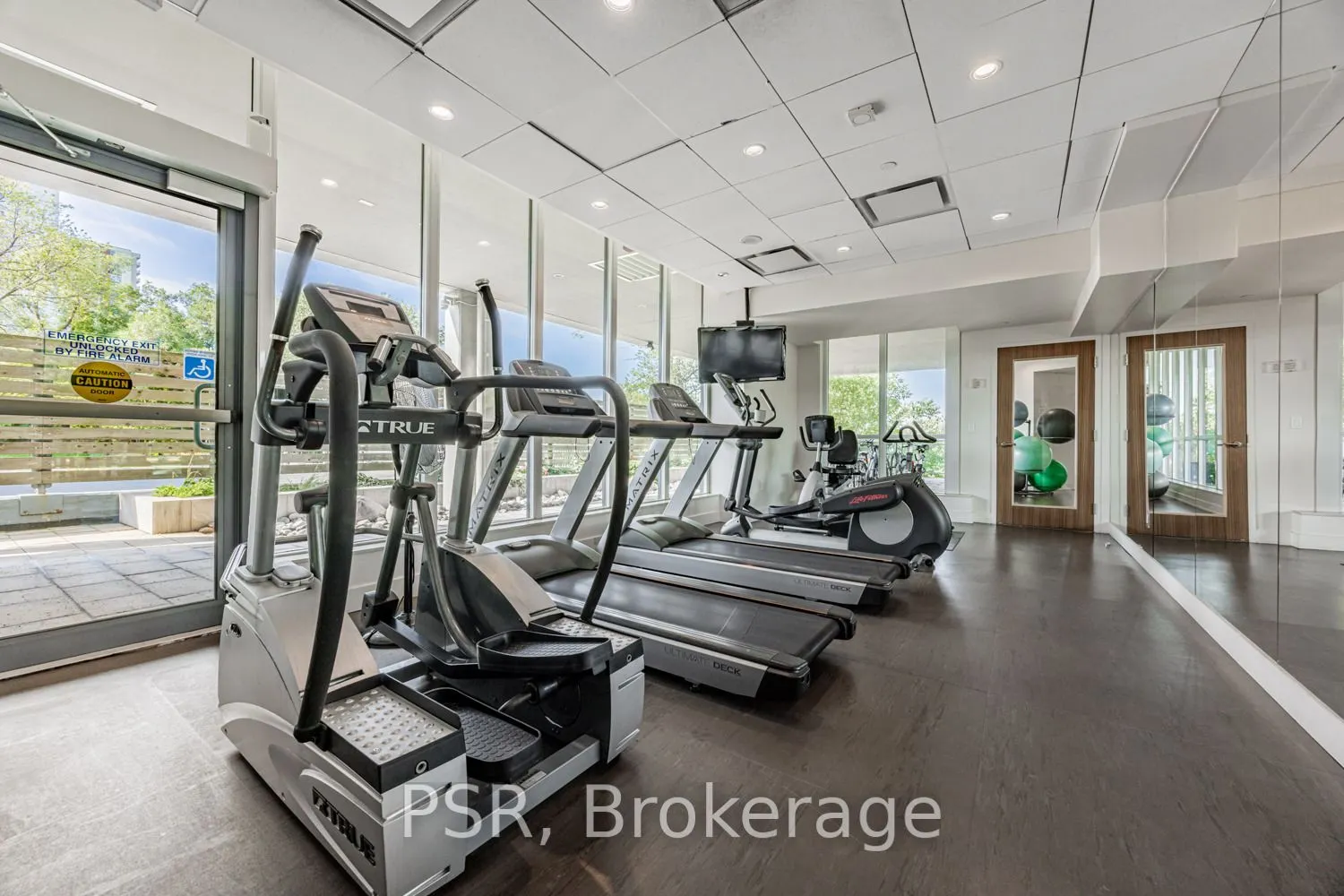 1048 Broadview Avenue, #708