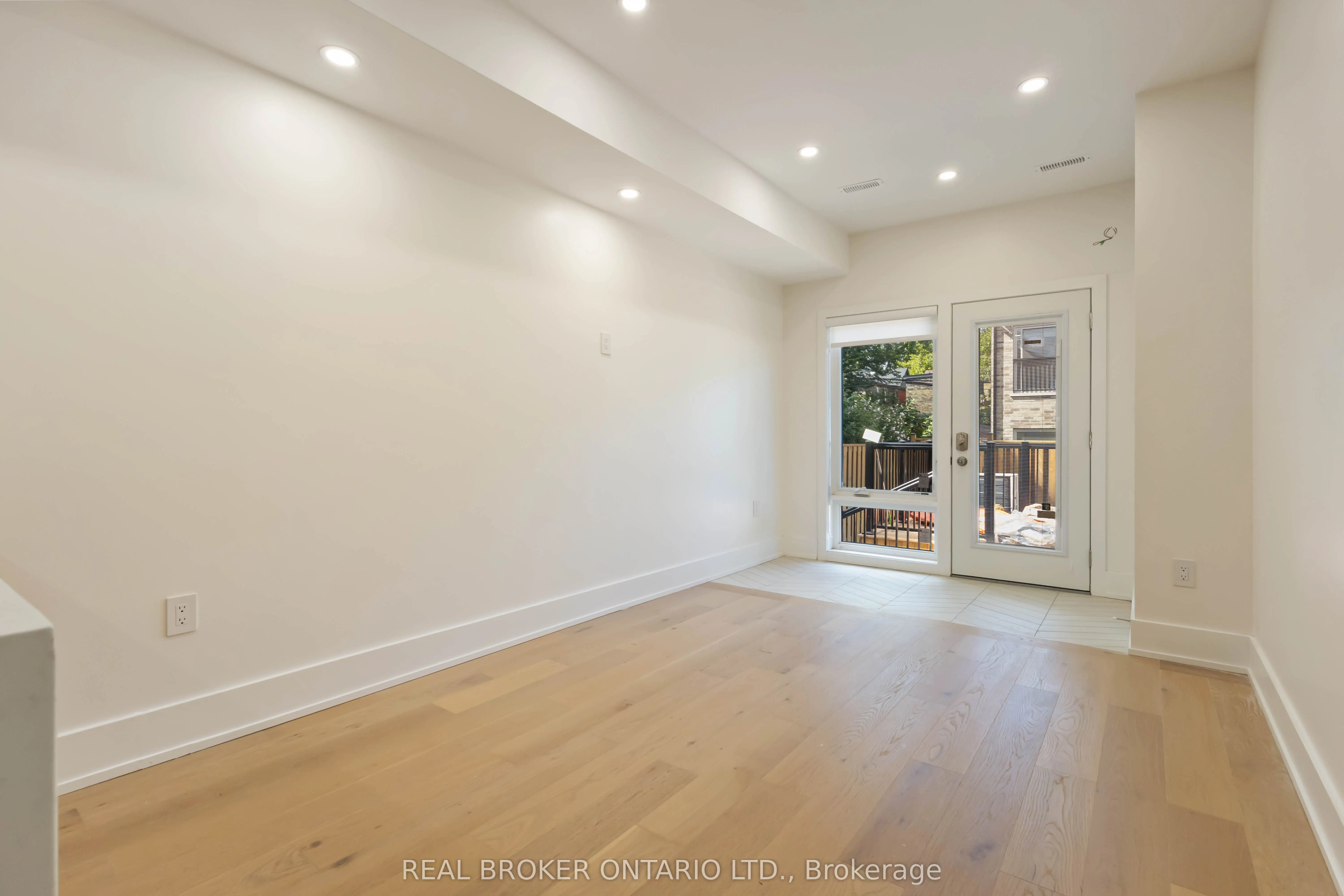 72 Jones Avenue, #Unit G