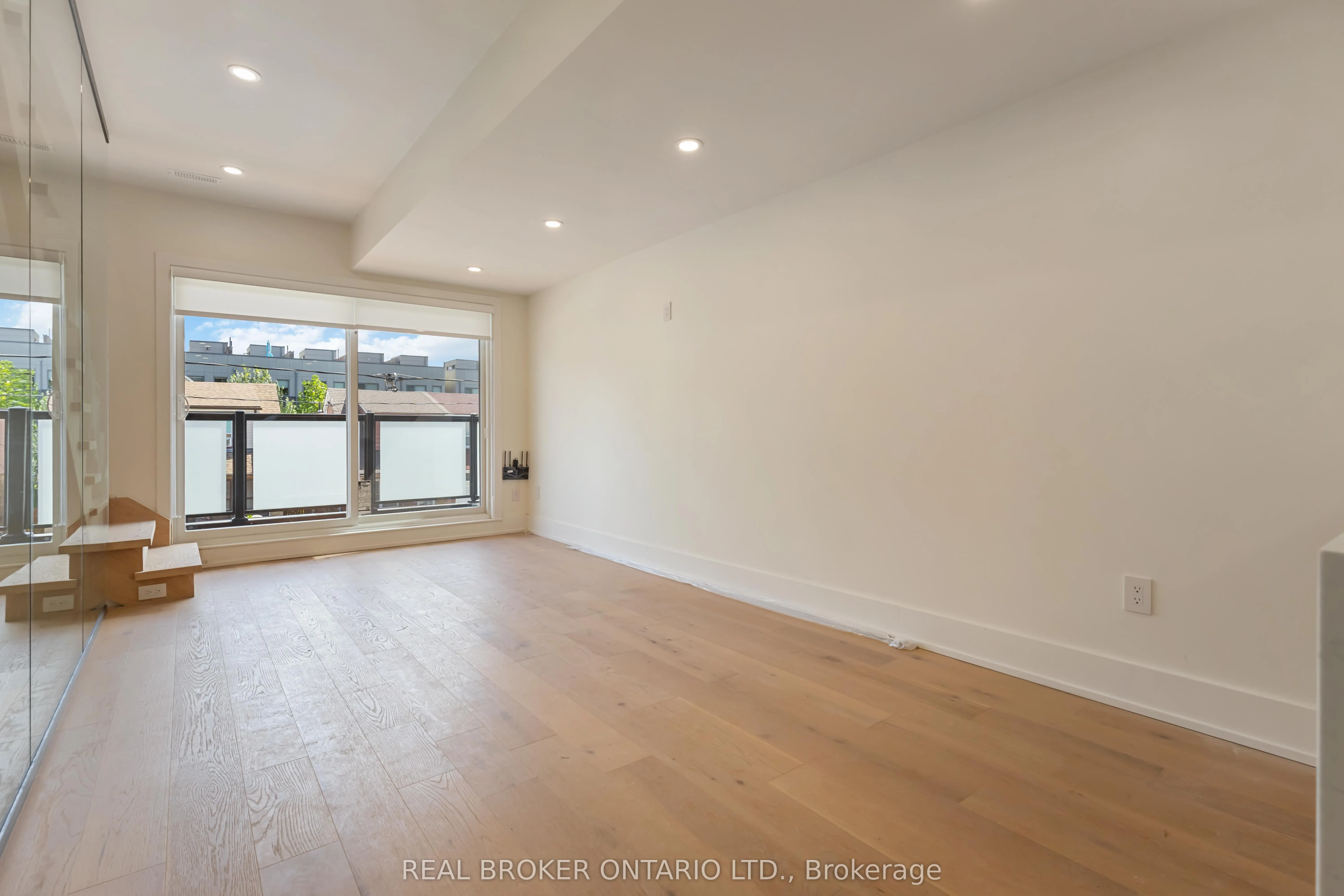 72 Jones Avenue, #Unit L