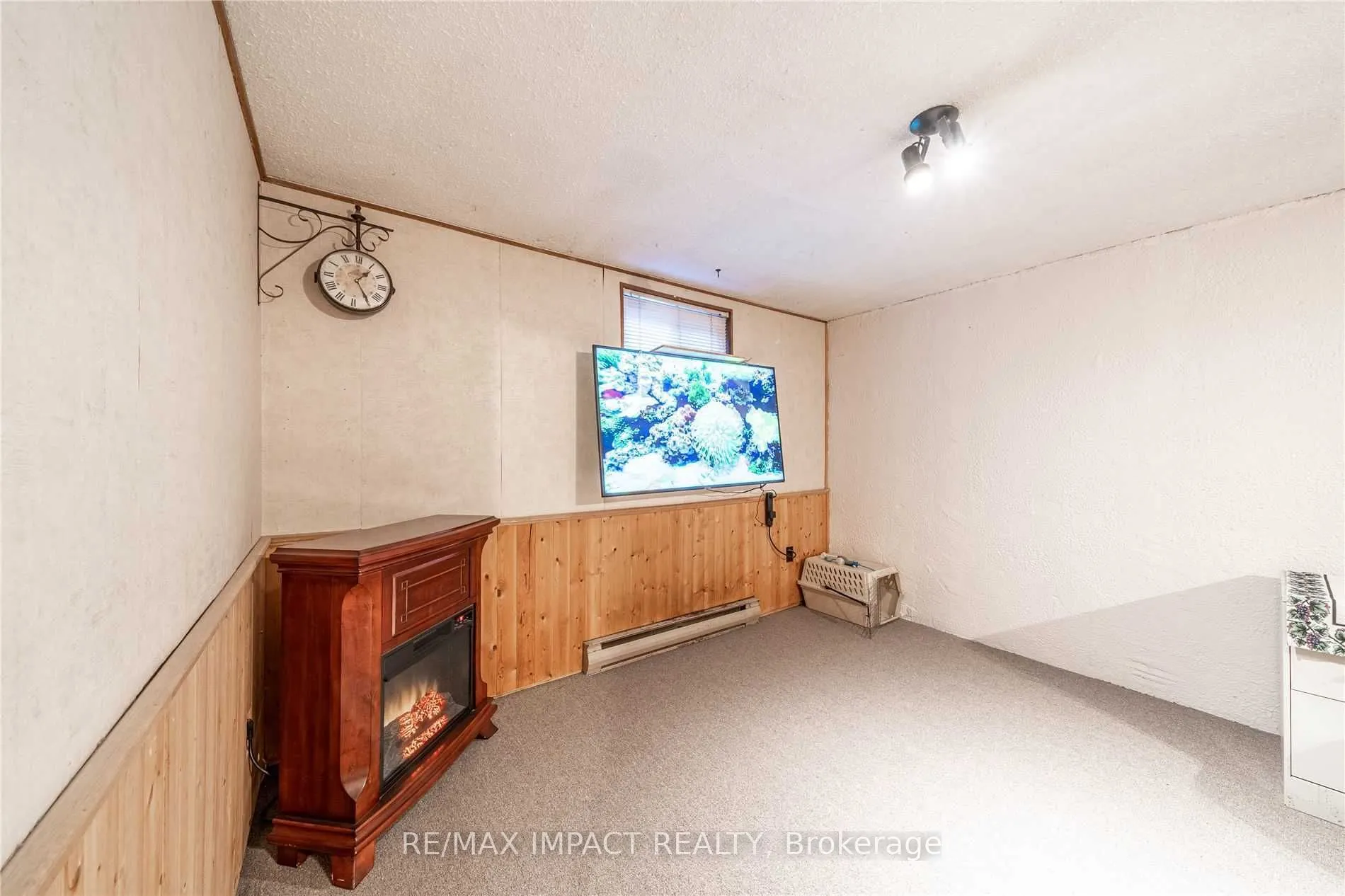 33 Taunton Road E, #28