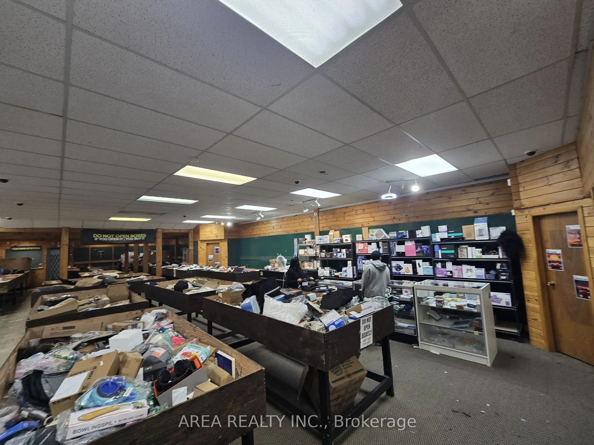 495 Taunton Road E