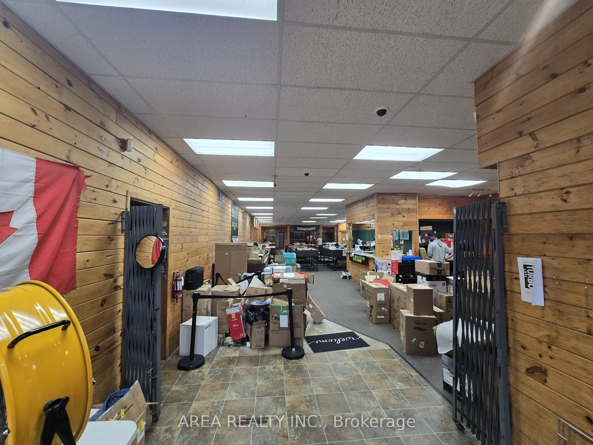 495 Taunton Road E