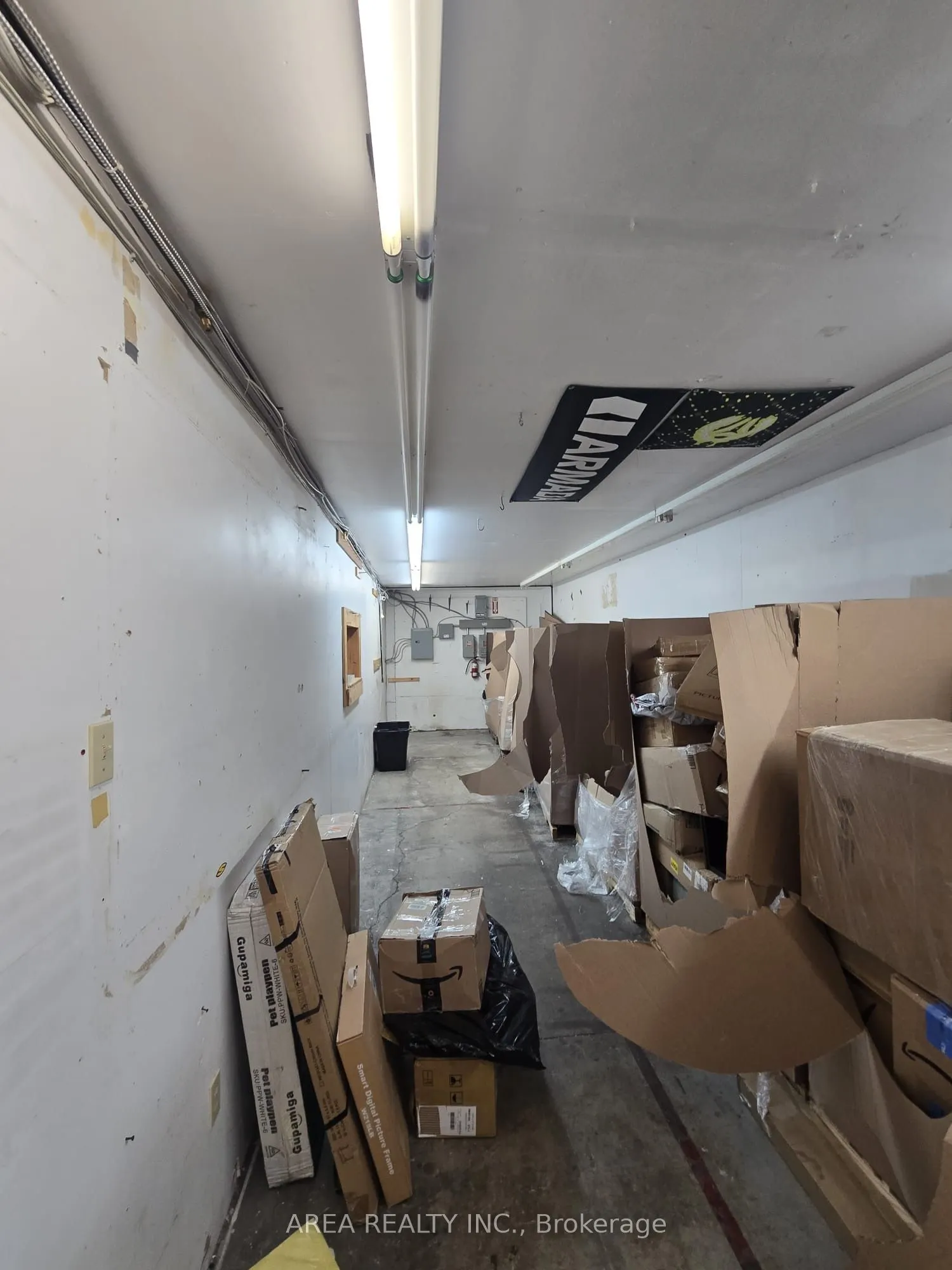 495 Taunton Road E