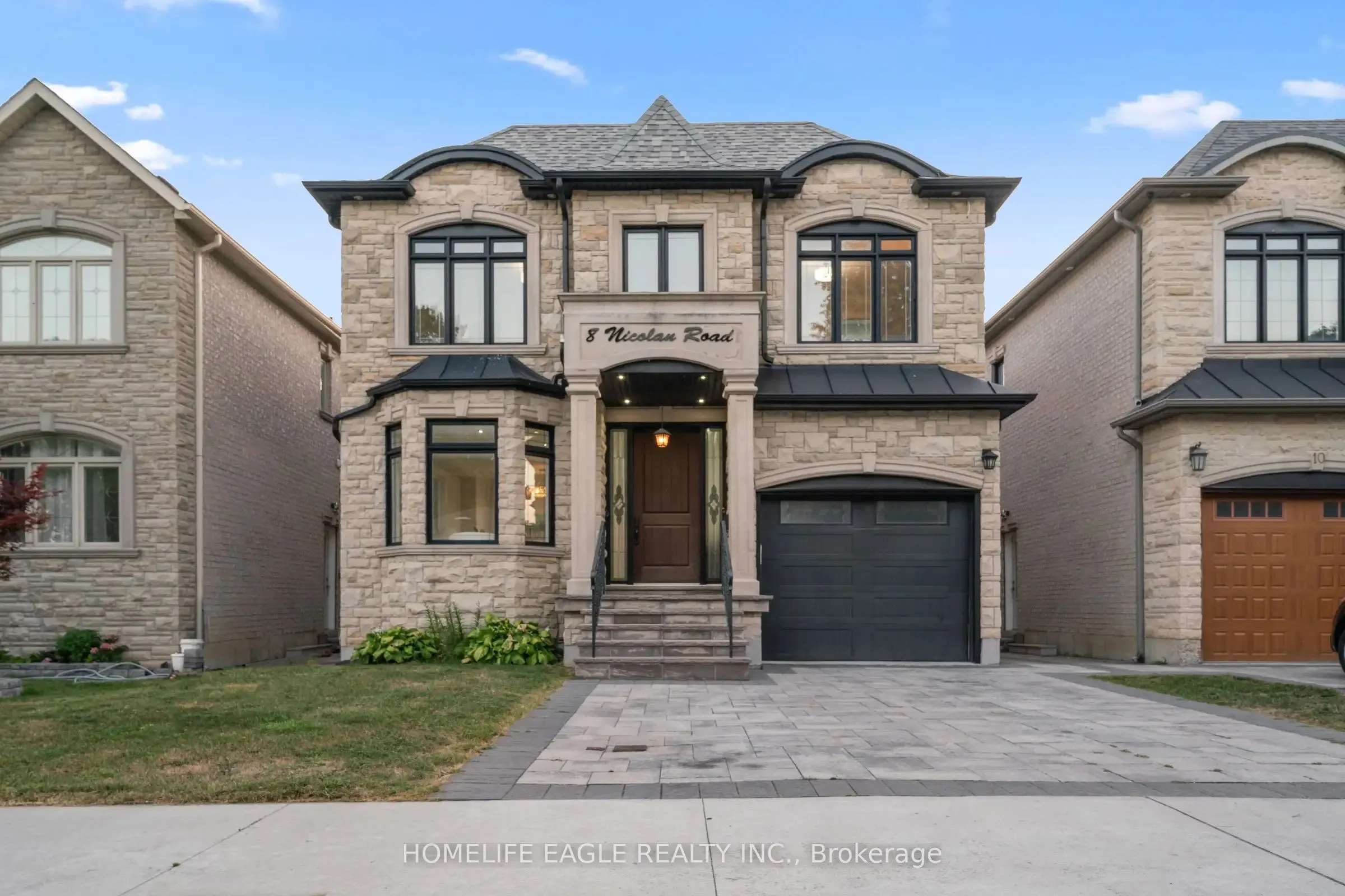 8 Nicolan Road