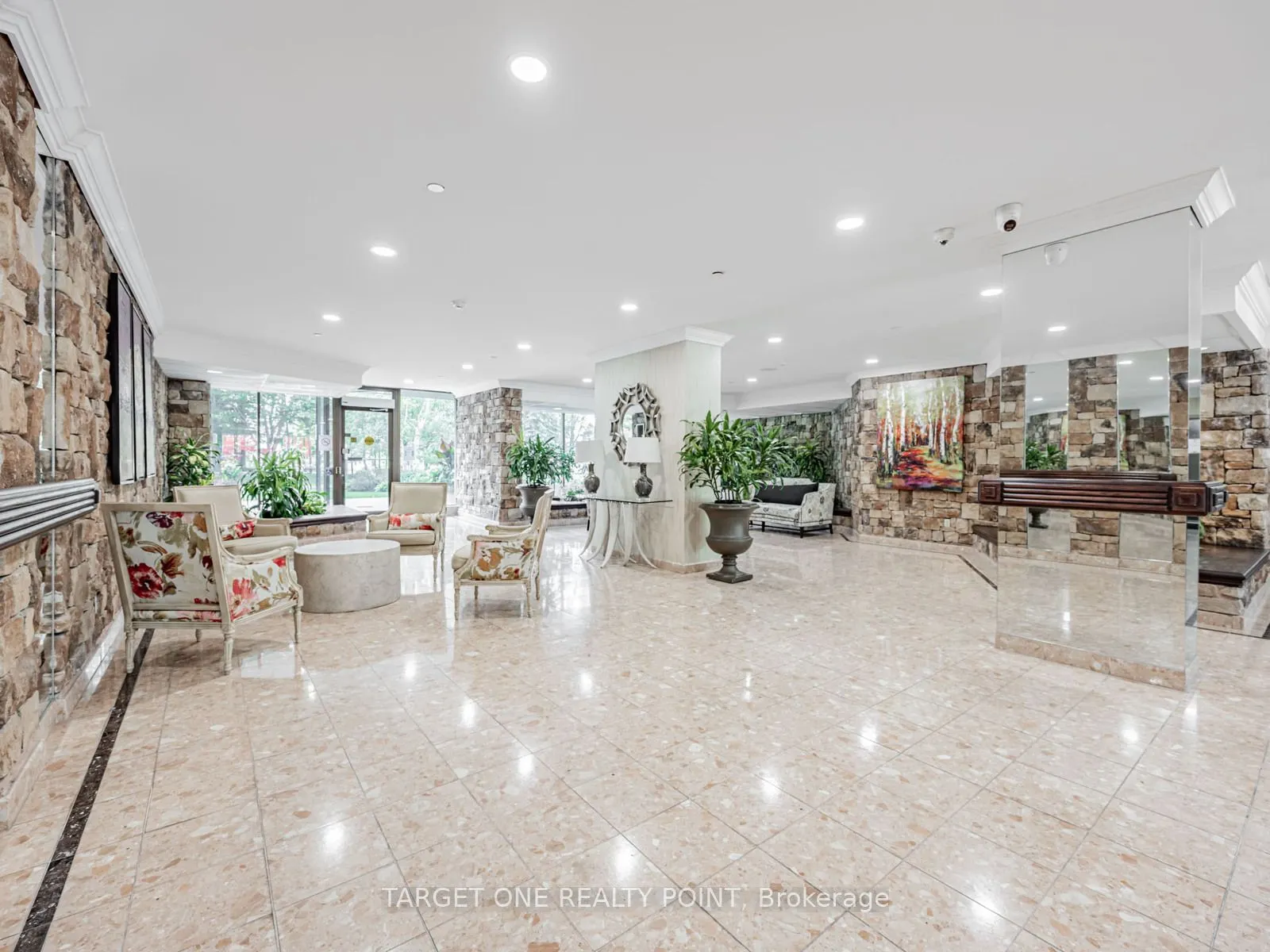 2350 Bridletowne Circle, #1007