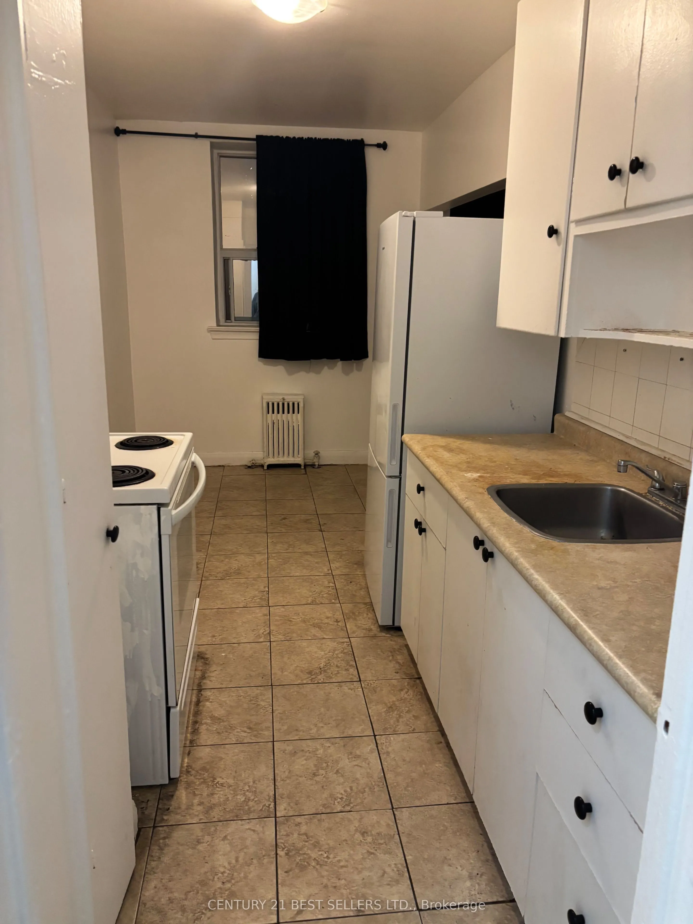 990 O'connor Drive, #106