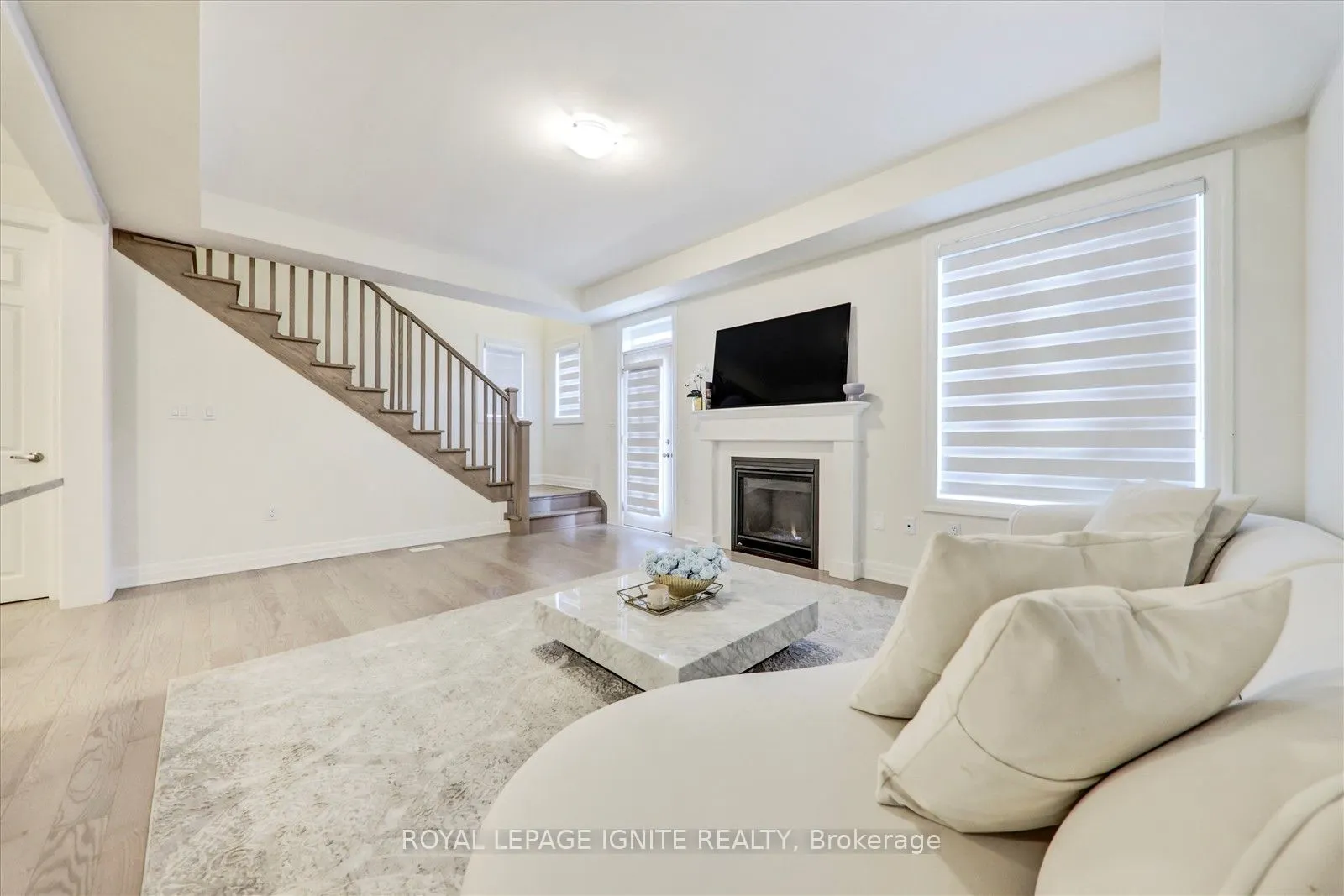 1405 Longspur Trail
