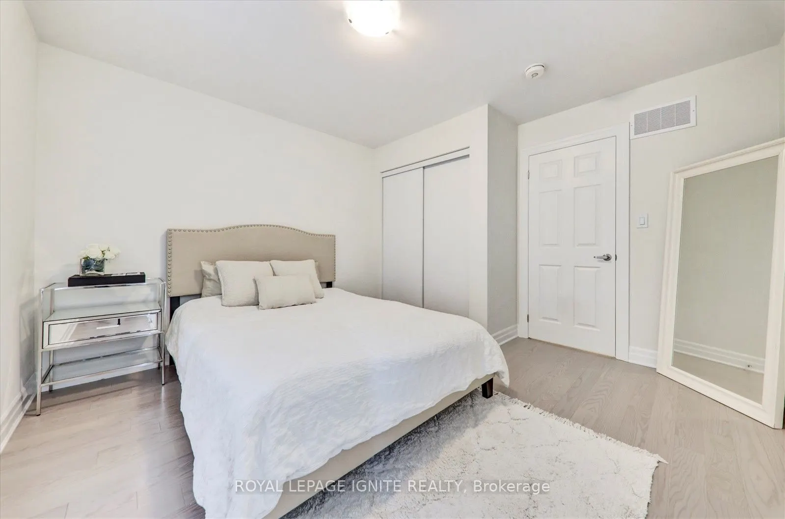 1405 Longspur Trail