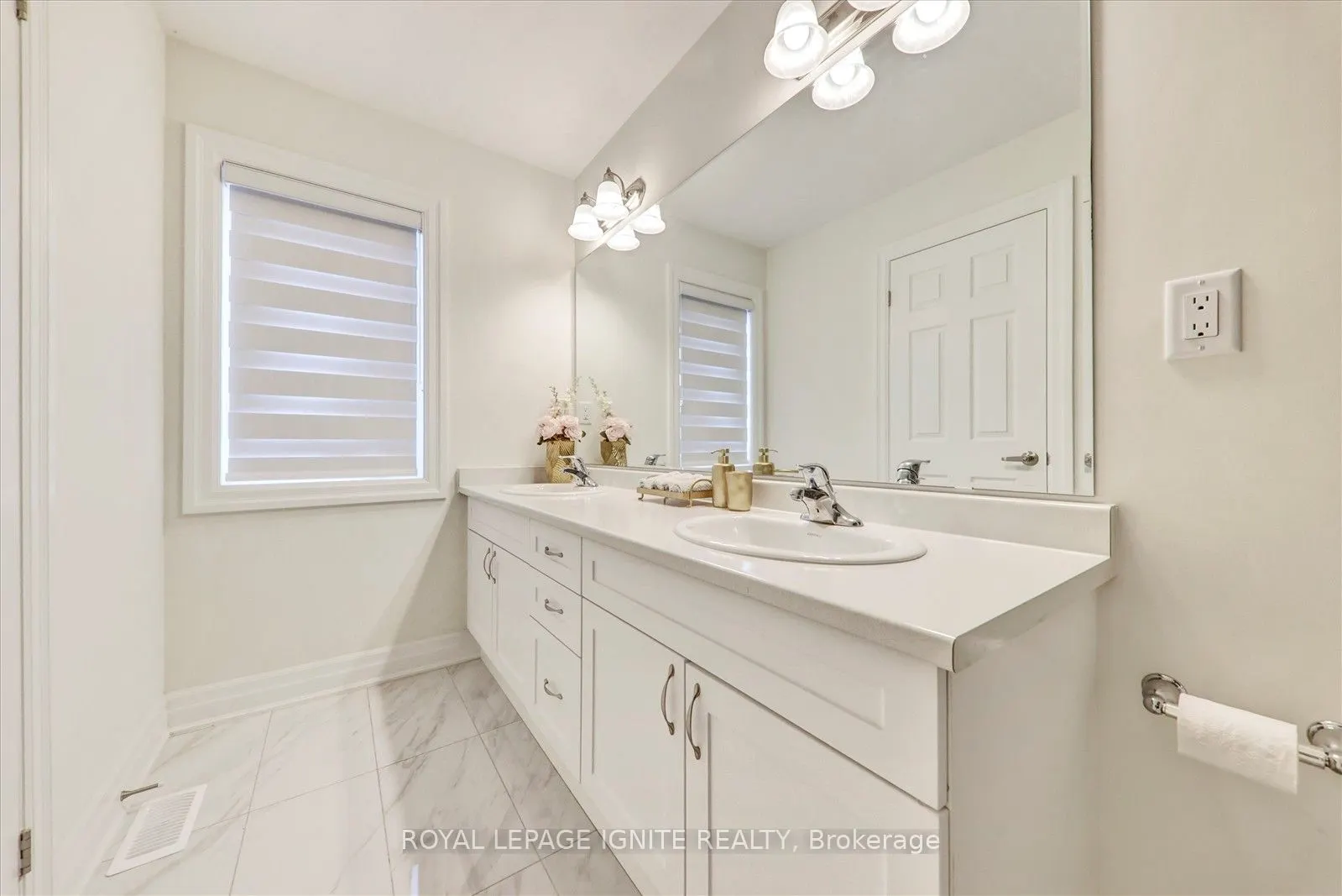 1405 Longspur Trail