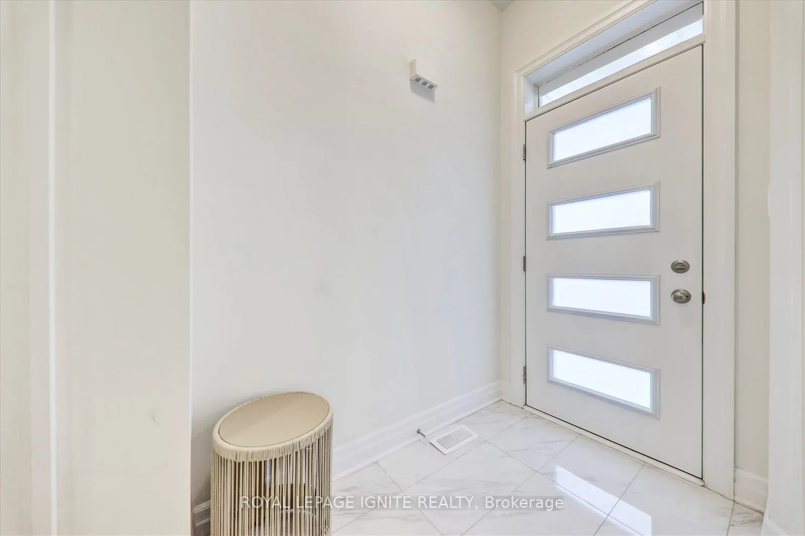 1405 Longspur Trail