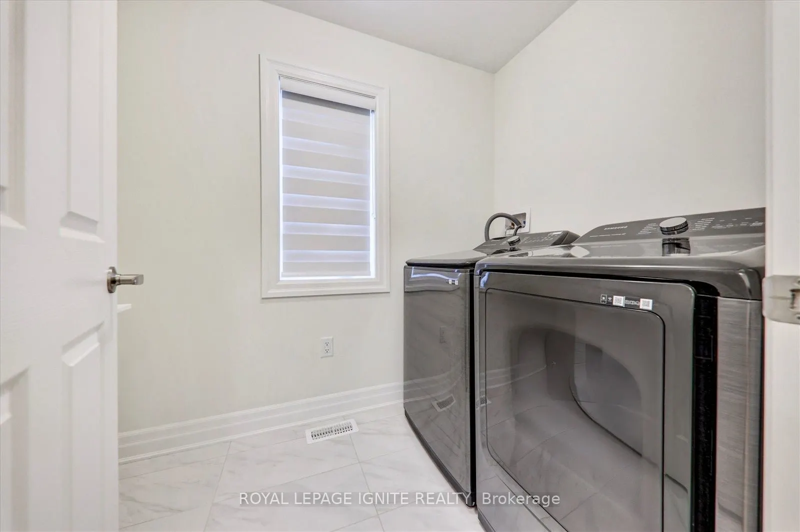 1405 Longspur Trail