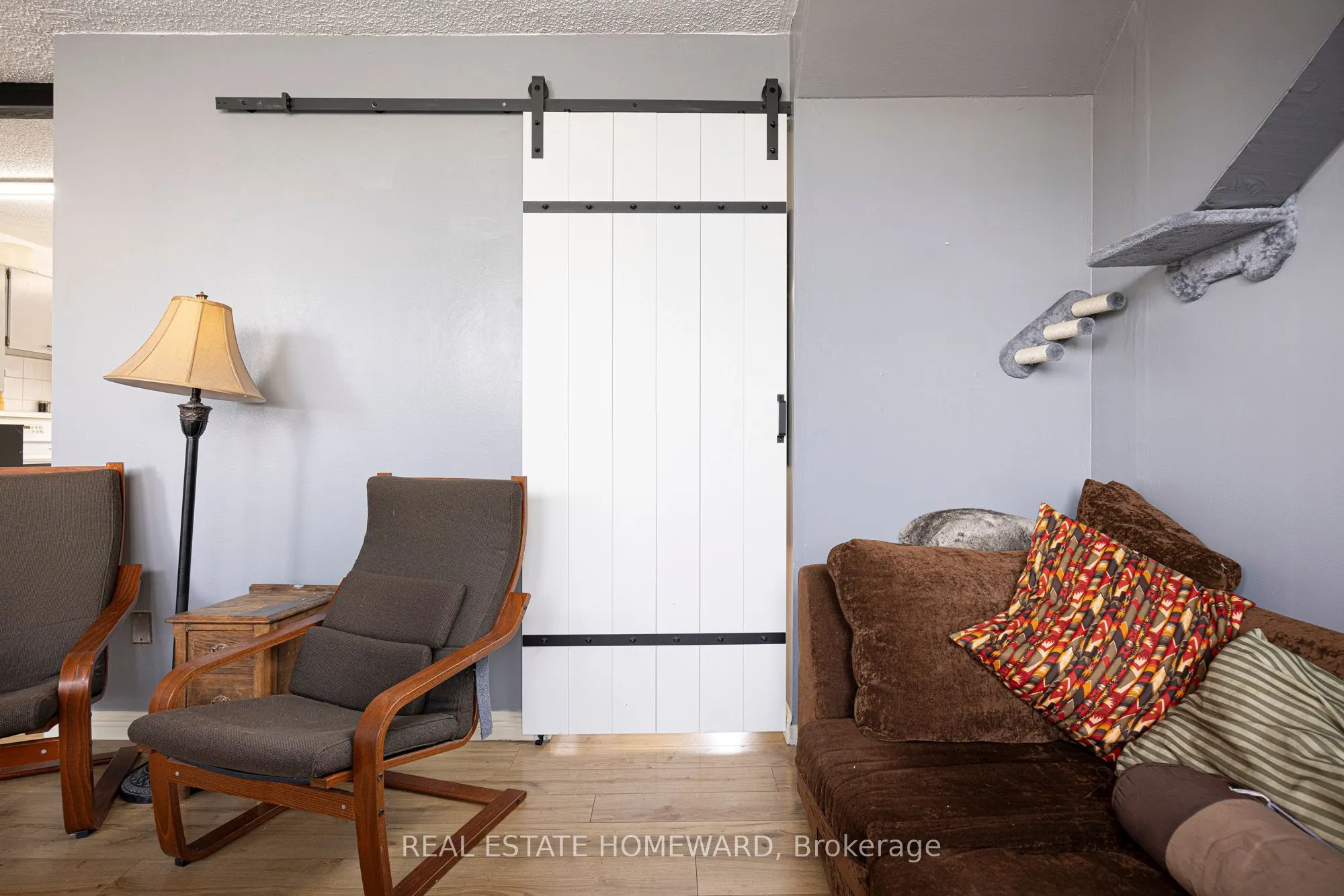 665 Kennedy Road, #511