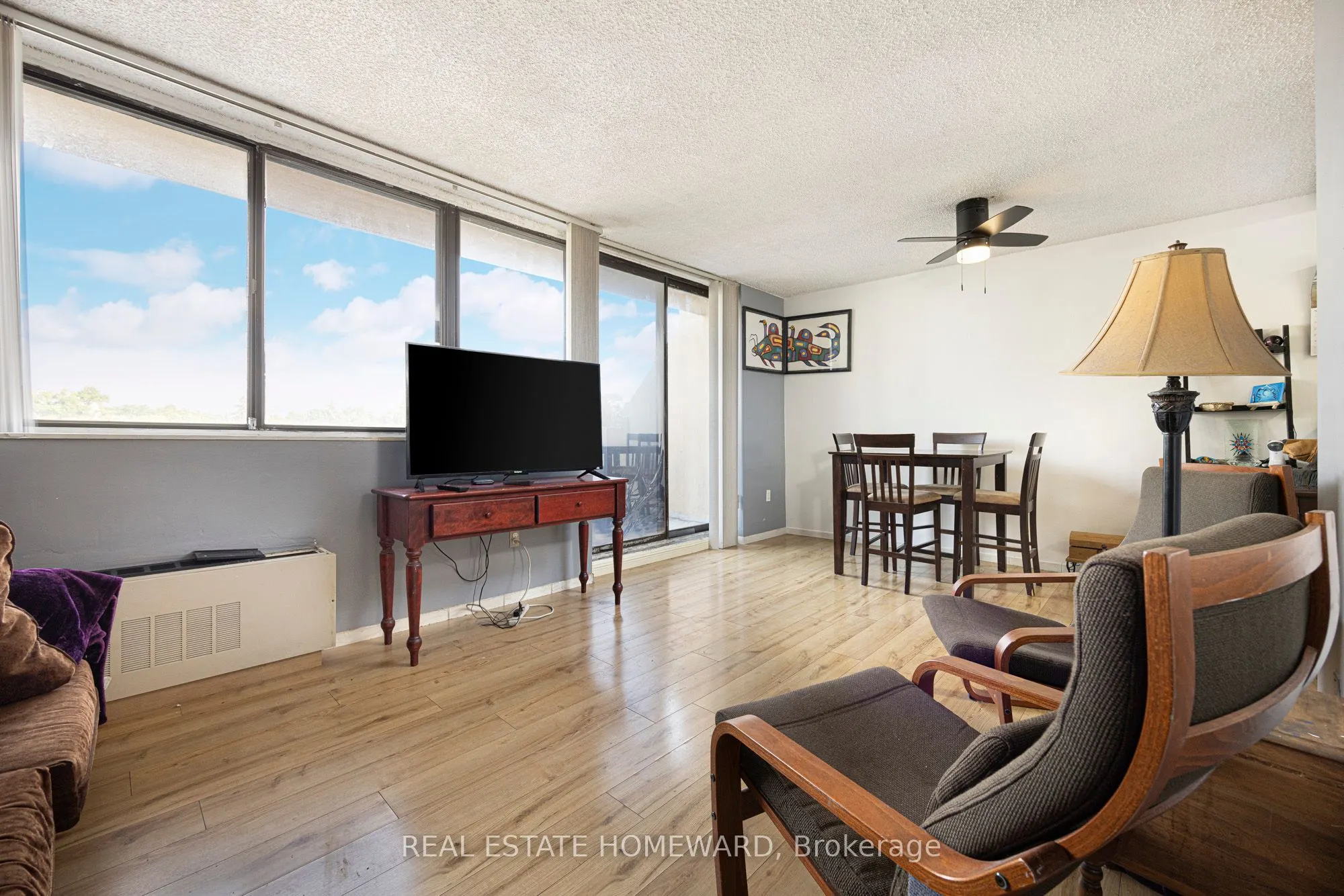 665 Kennedy Road, #511