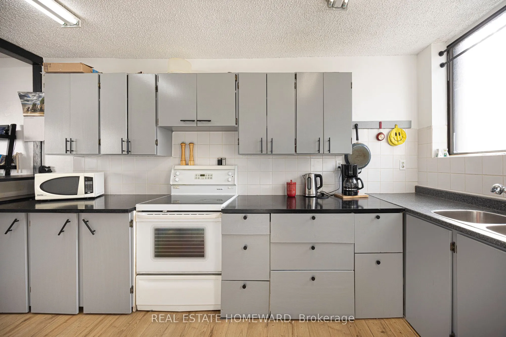 665 Kennedy Road, #511