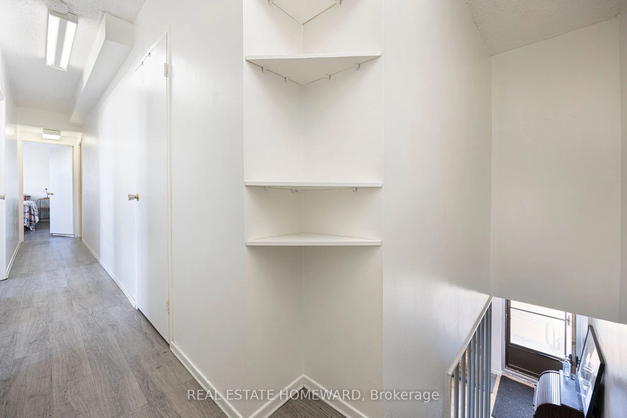 665 Kennedy Road, #511
