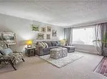 33 Farmcrest Drive