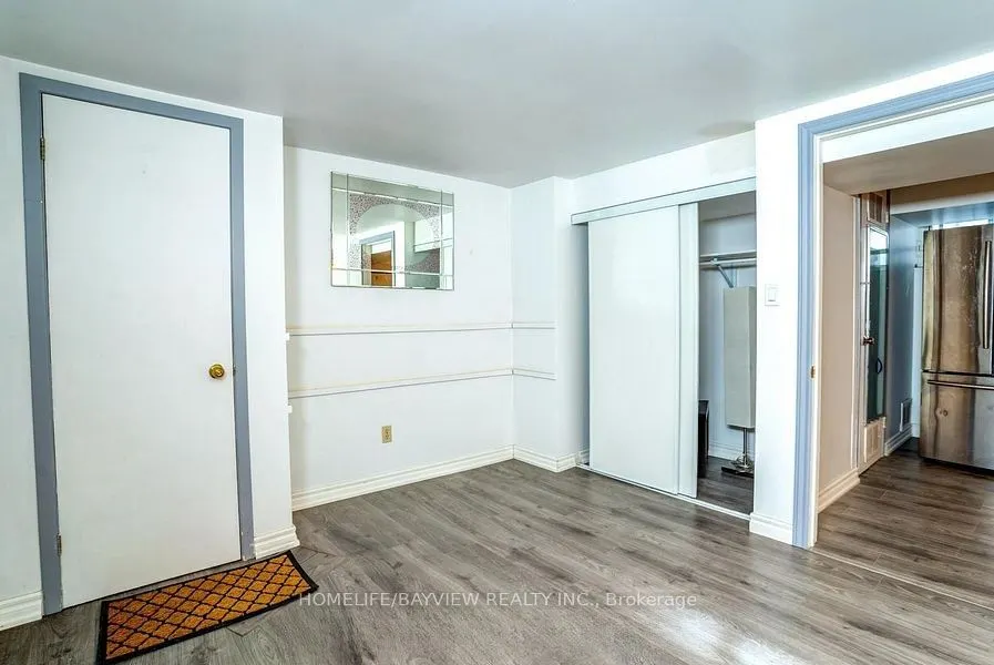 61 Squires Avenue, #Lower
