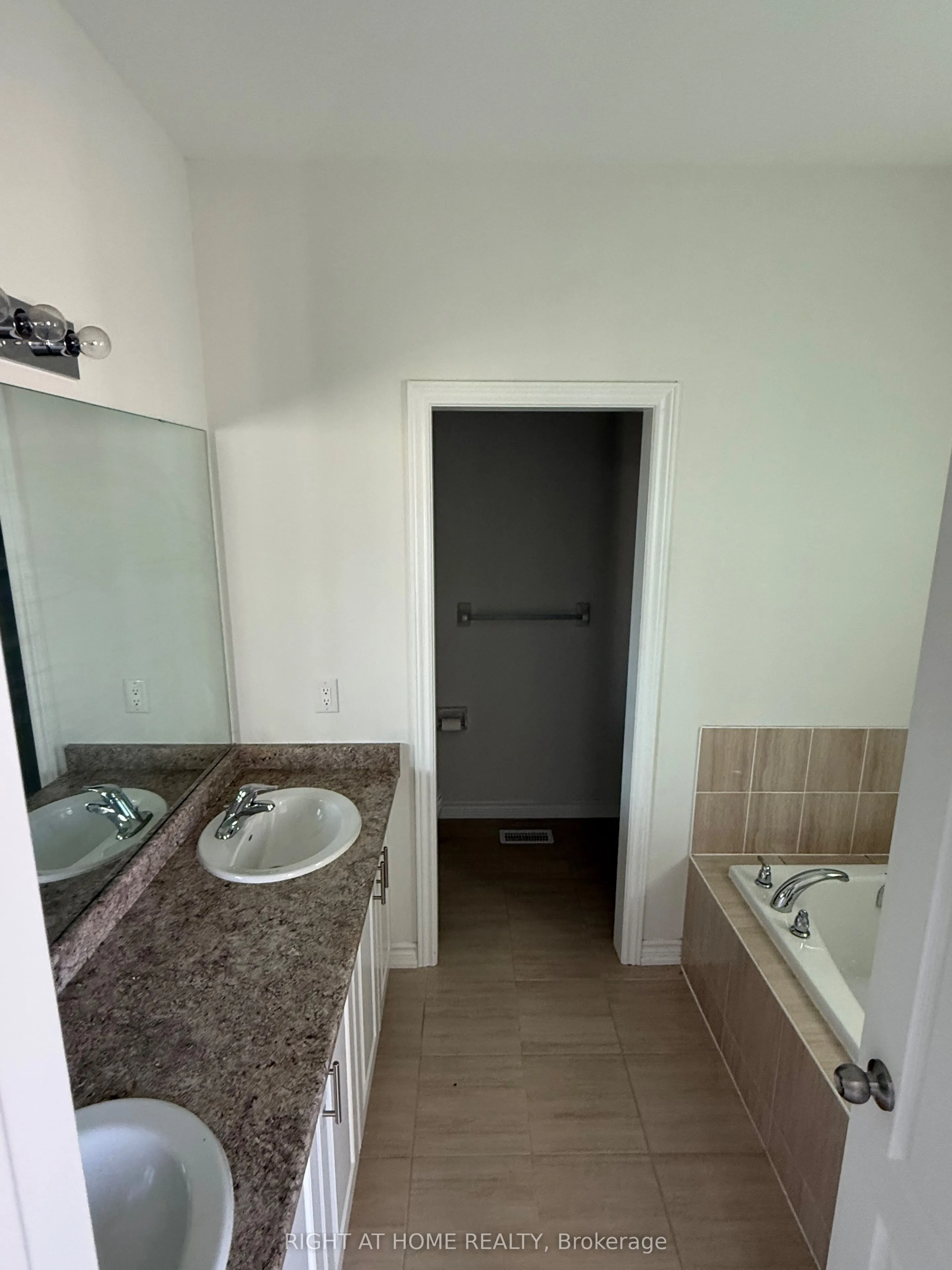 34 Hickling Lane
