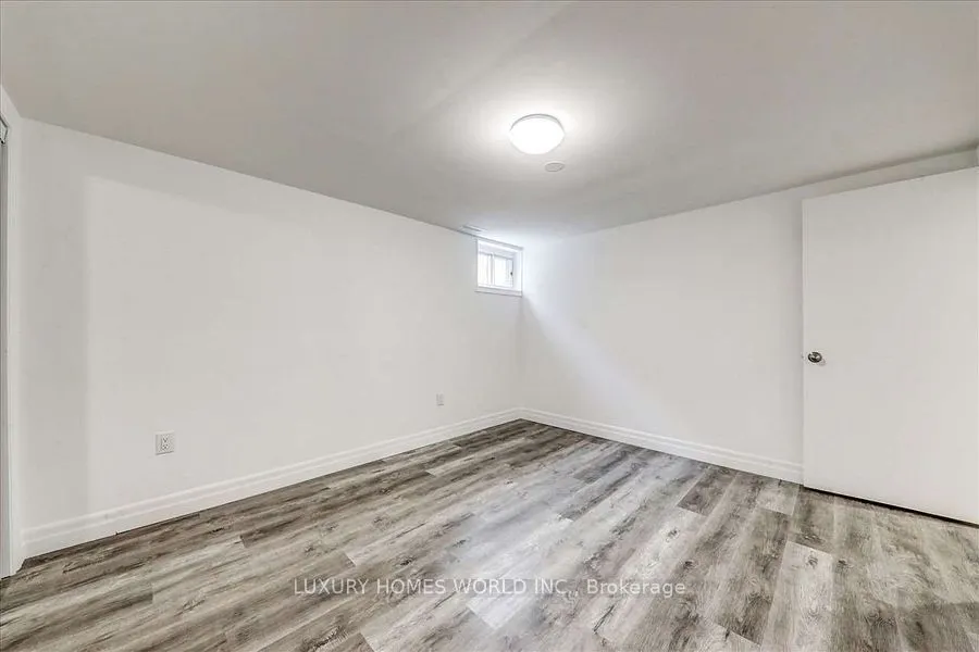 439 Wilson (BSMT) Road N