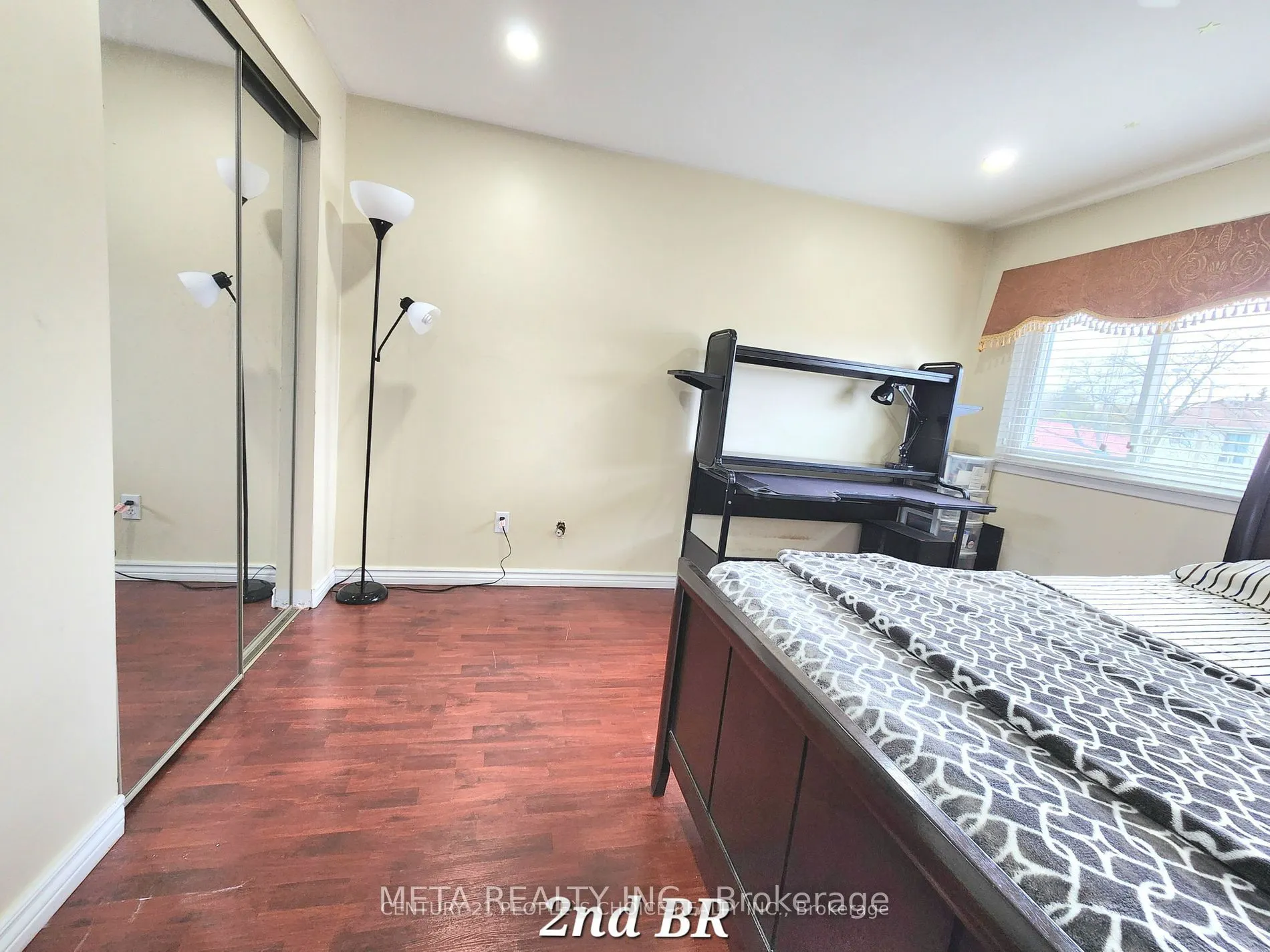 45 Whiteleas Avenue