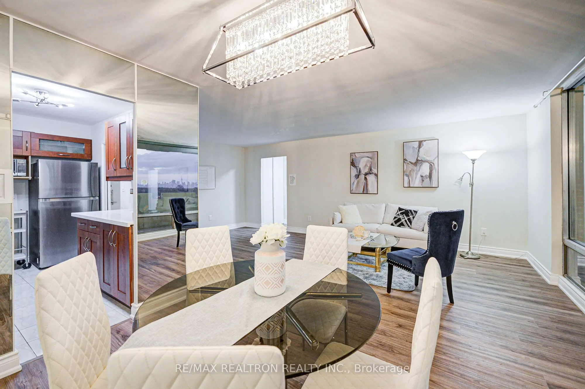1 Massey Square, #1506