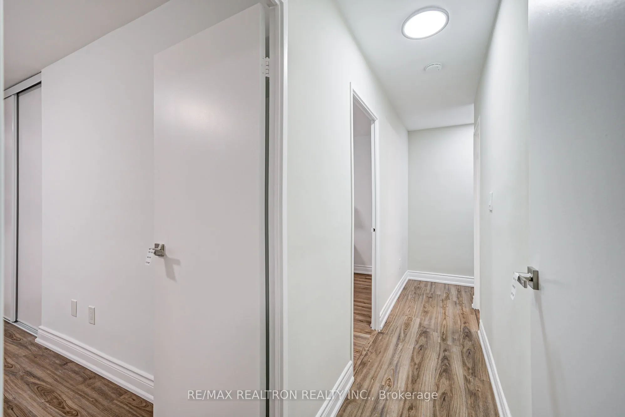 1 Massey Square, #1506