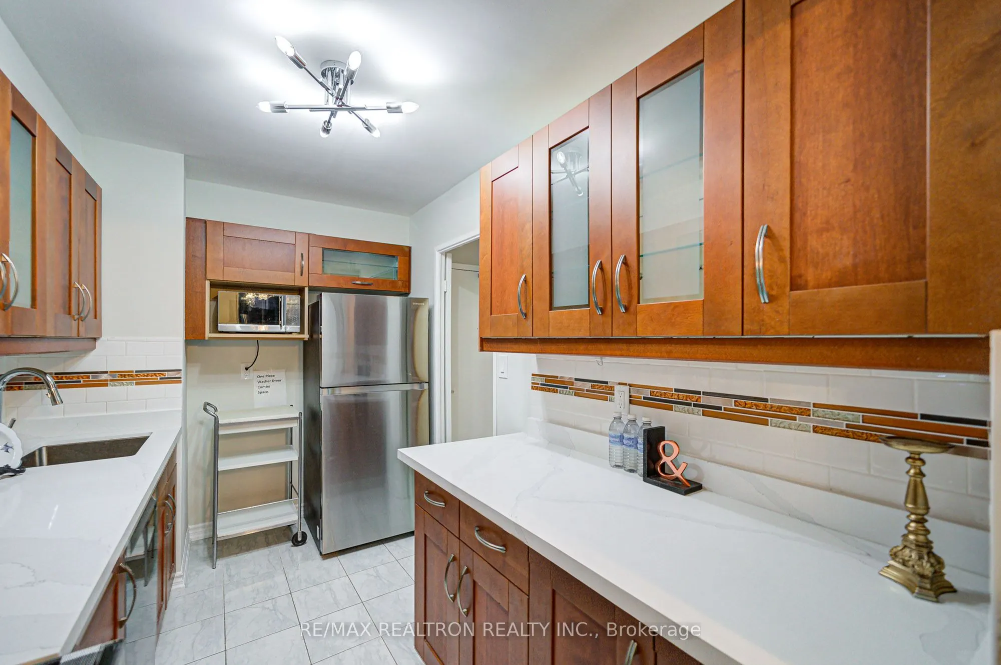 1 Massey Square, #1506