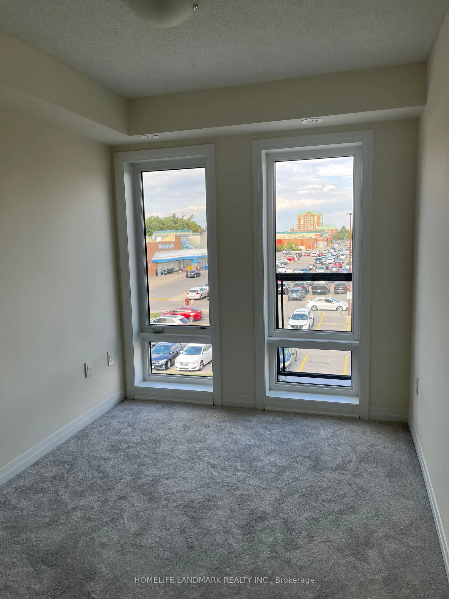 10 Liben Way E, #19