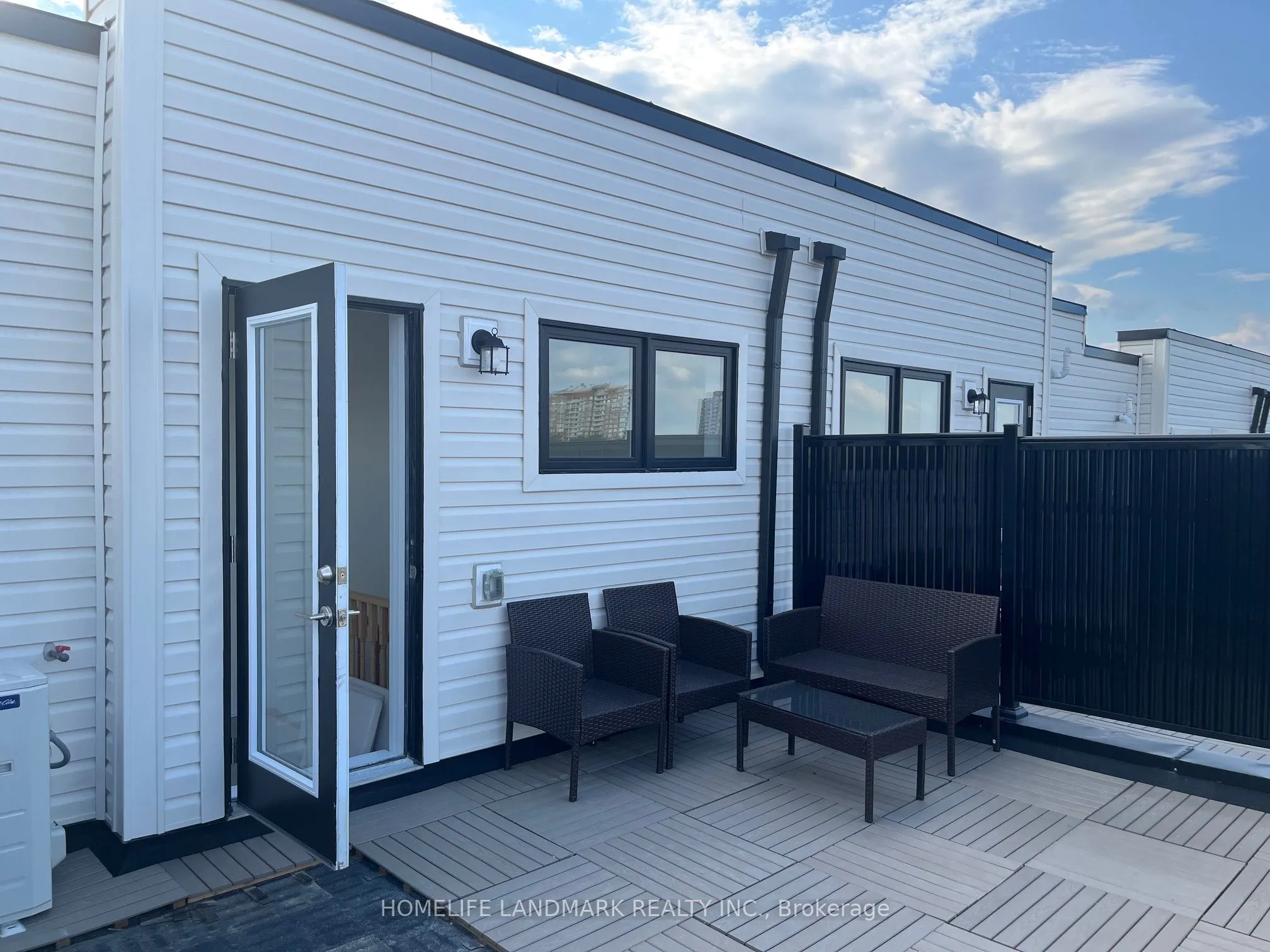 10 Liben Way E, #19