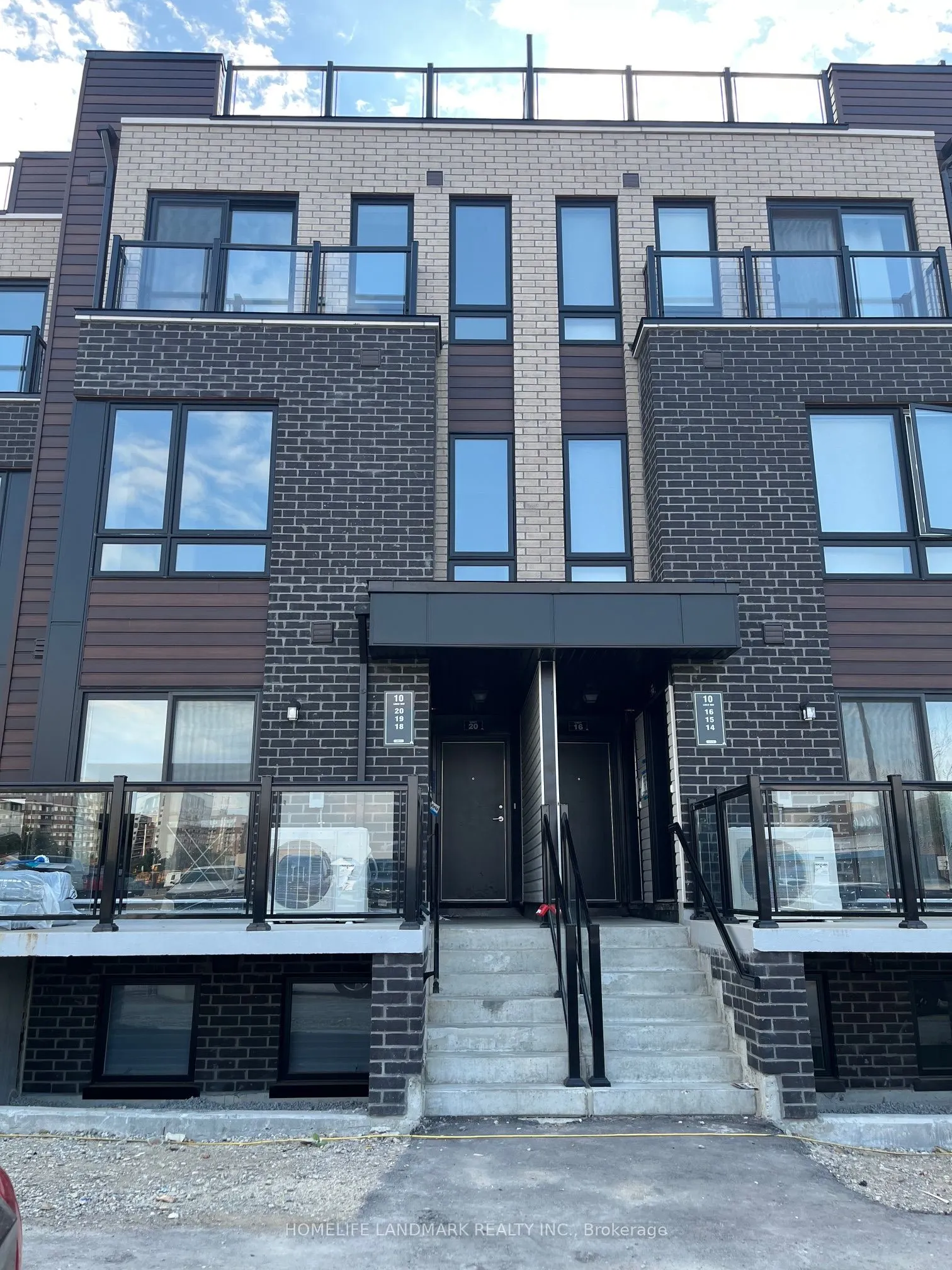 10 Liben Way E, #19