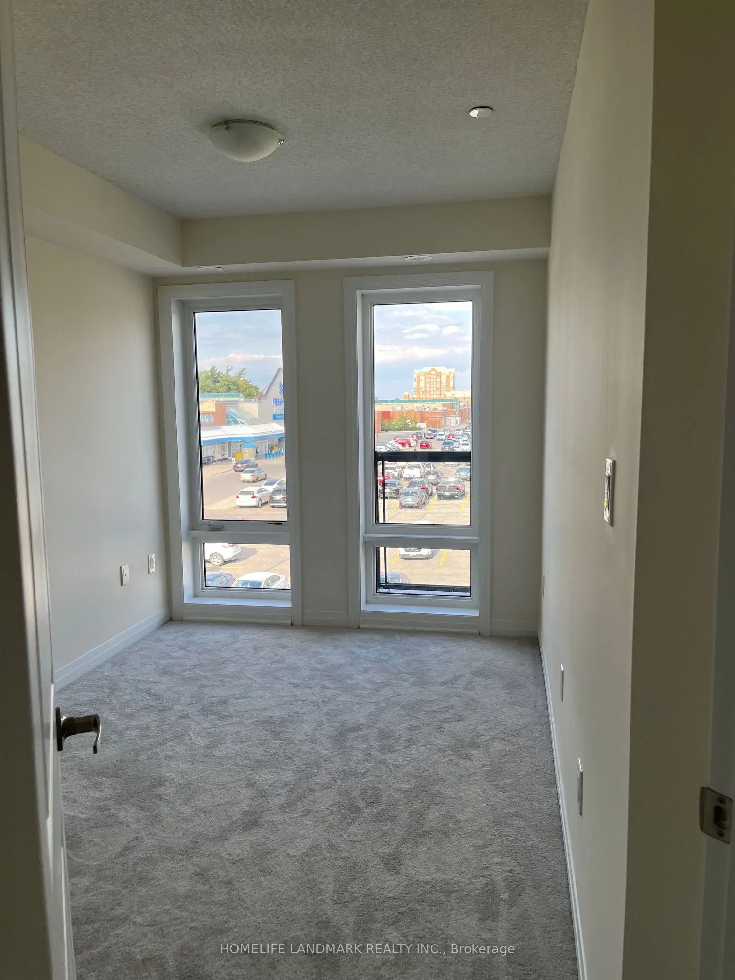10 Liben Way E, #19