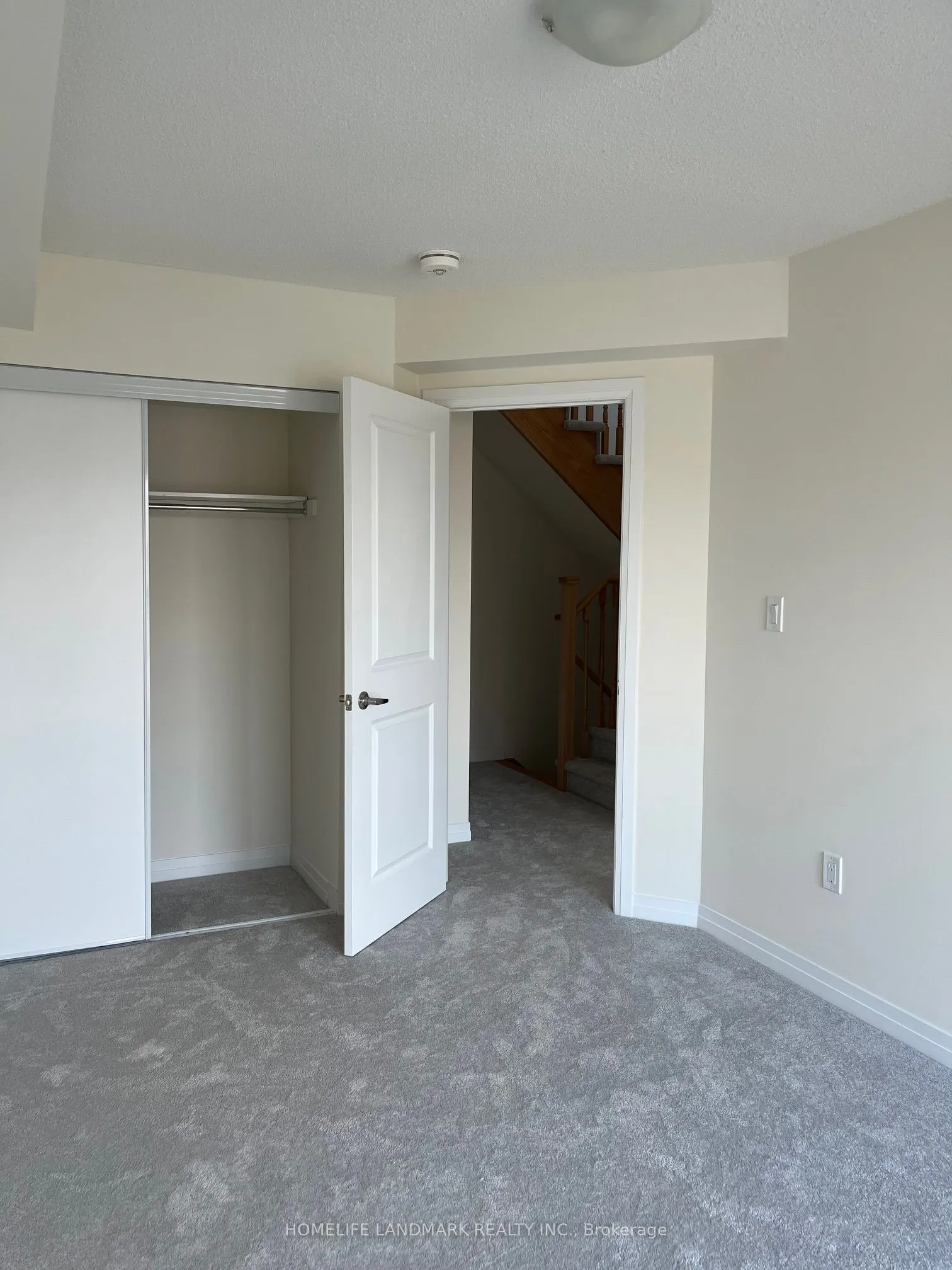 10 Liben Way E, #19