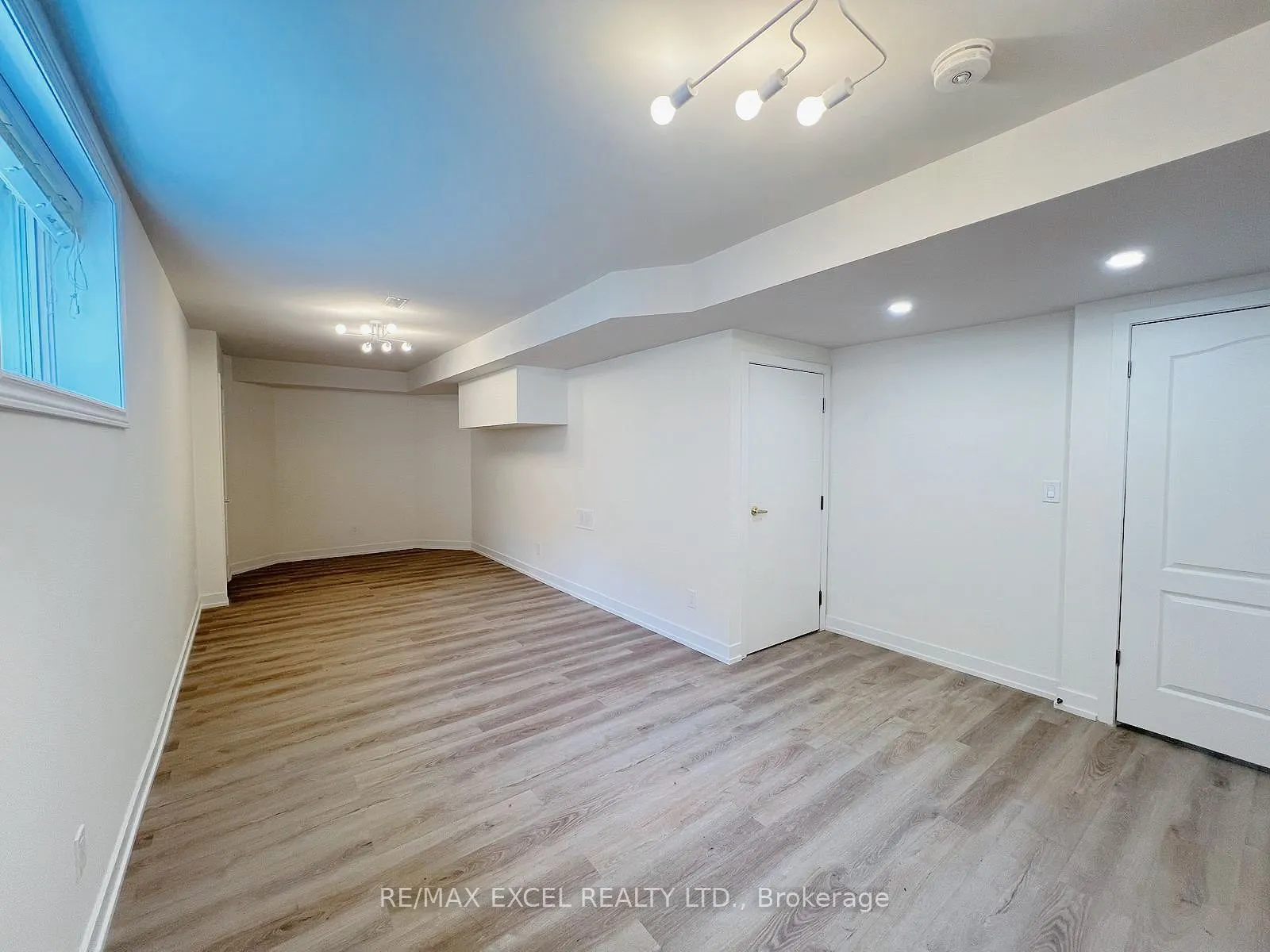30 Amanda Avenue, #Basement