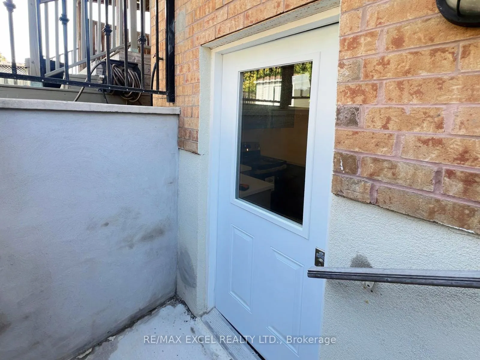 30 Amanda Avenue, #Basement